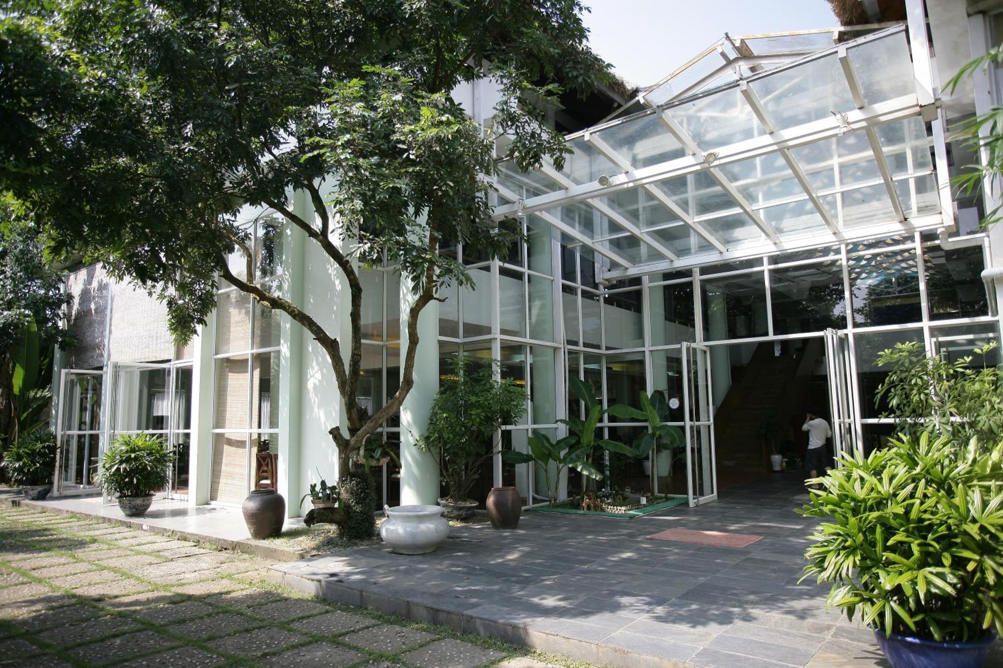 Khách sạn Vresort Kim Boi - 3*