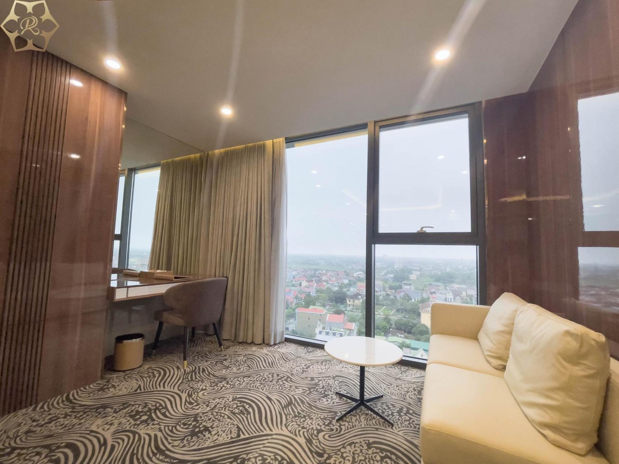 Hotel Cua Dong Luxury 5*
