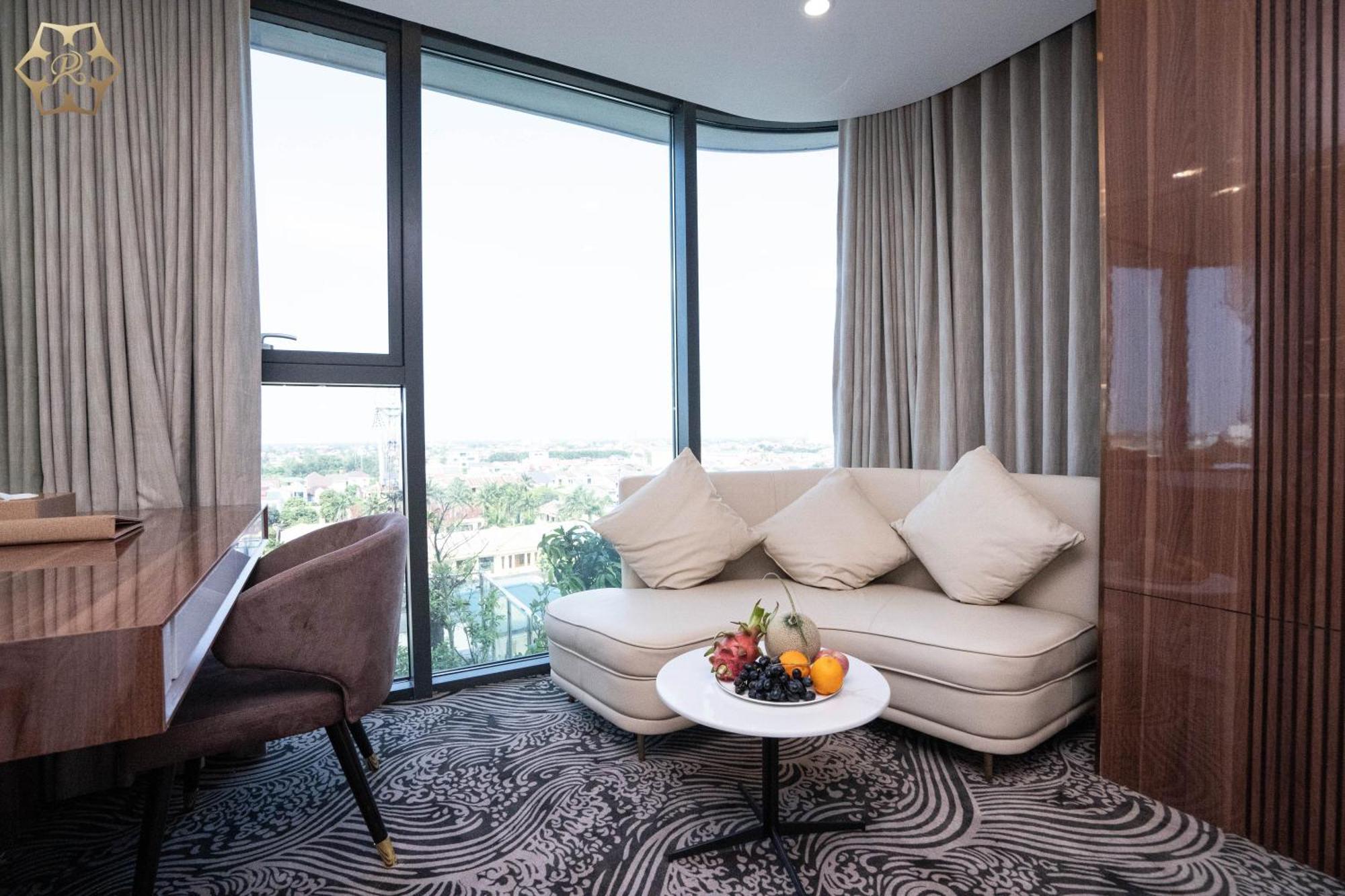 Cua Dong Luxury Hotel Vinh