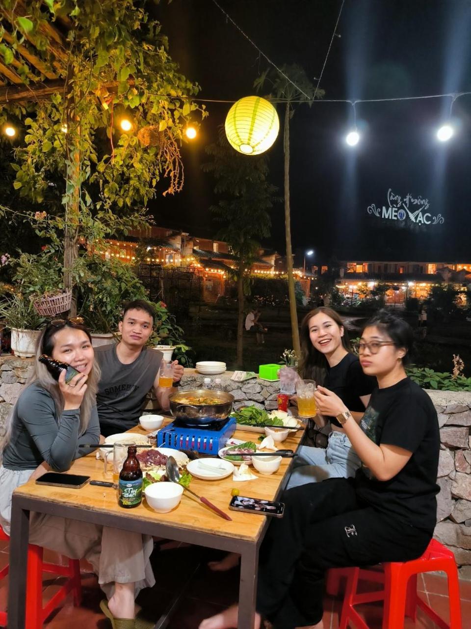Xua Vu Homestay *