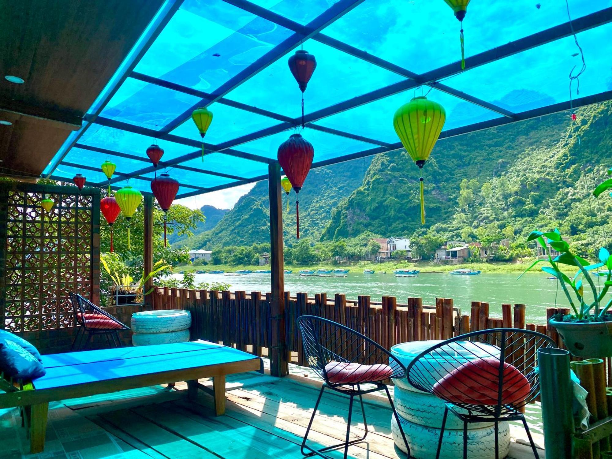 Coco House *
