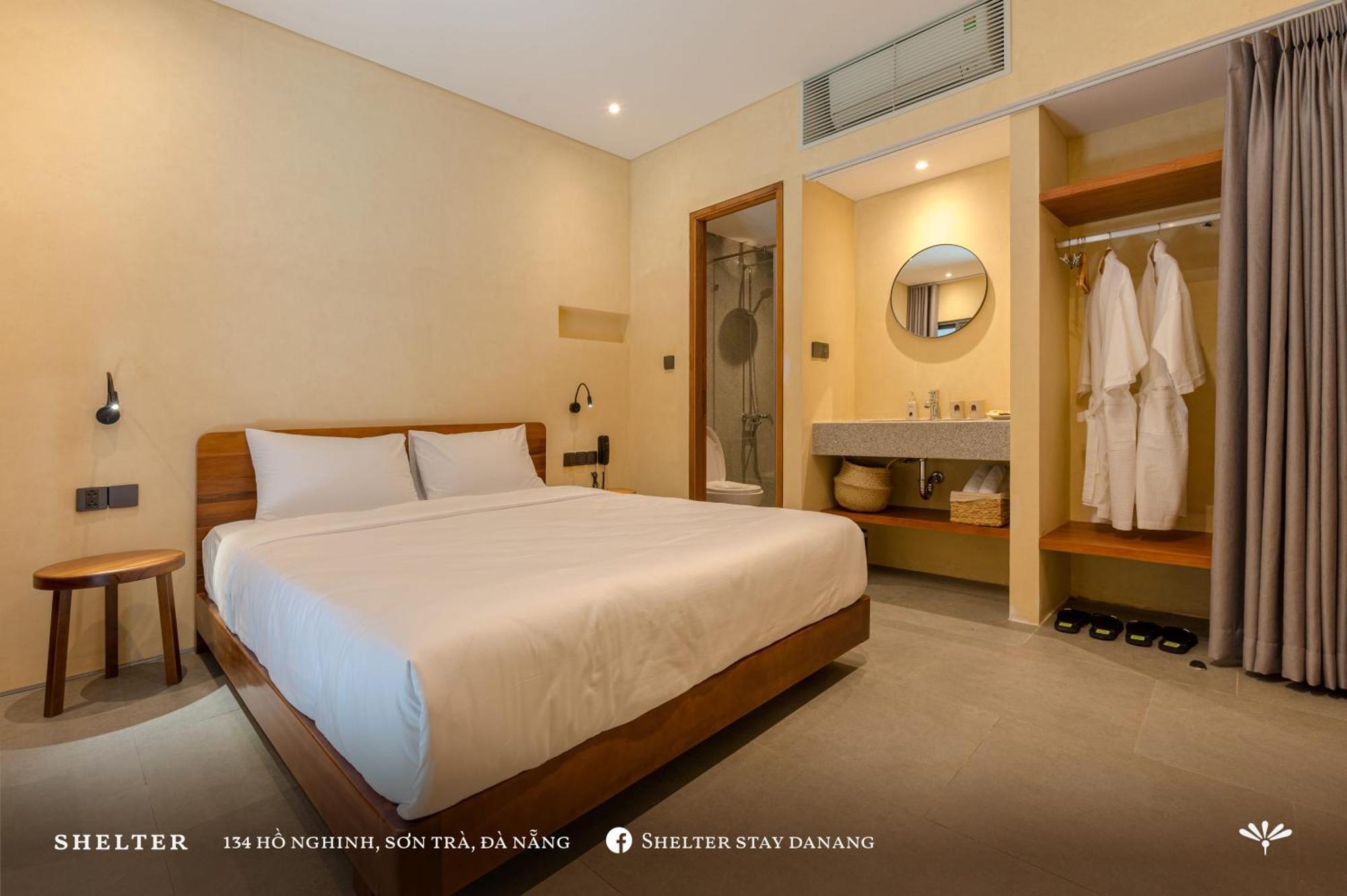 Shelter Hotel