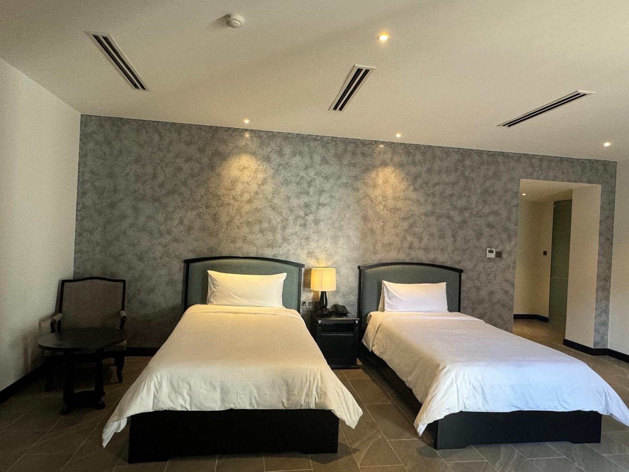 Dankbaar Resort 4*