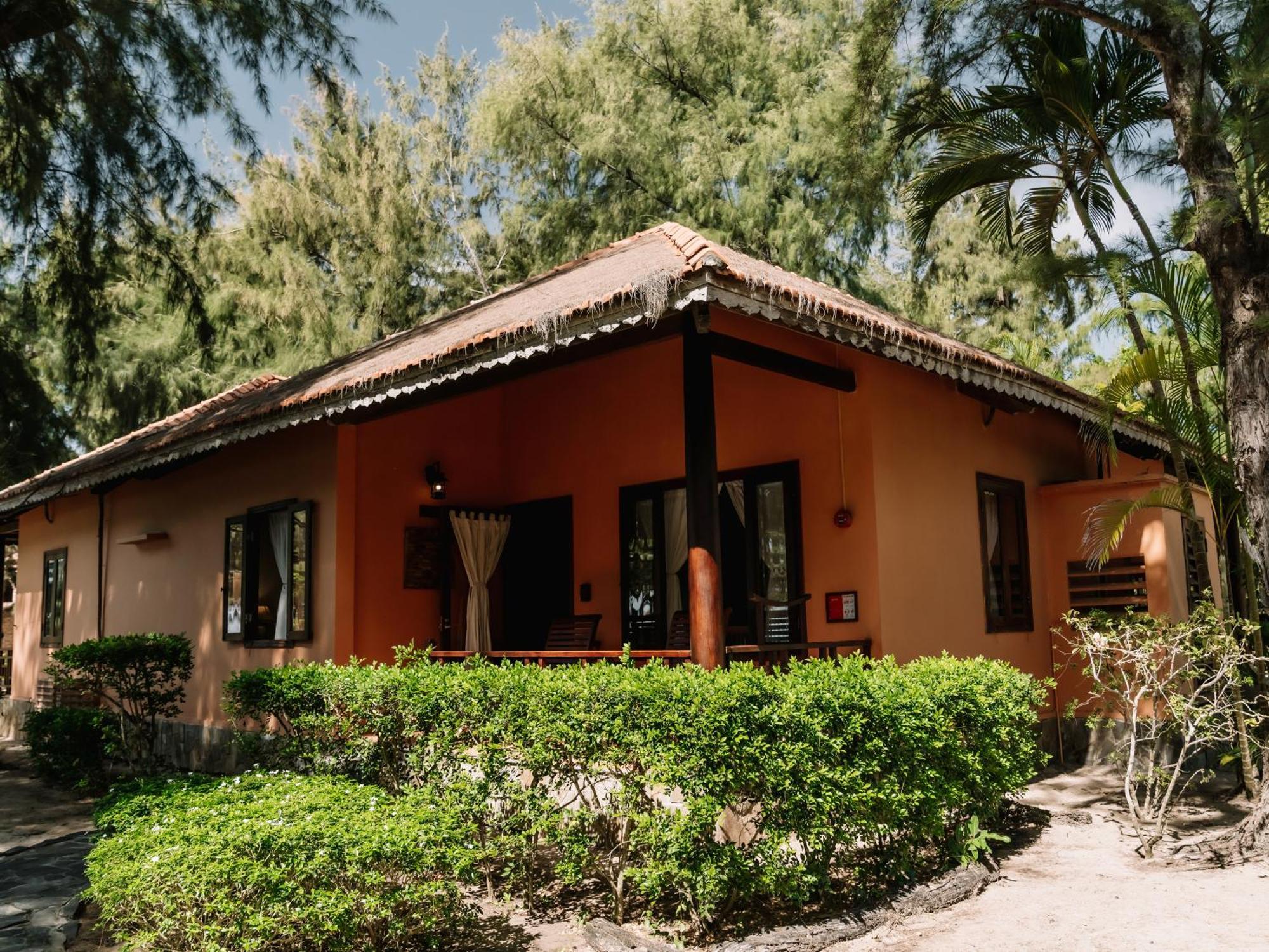 Resort Boutique & 4*
