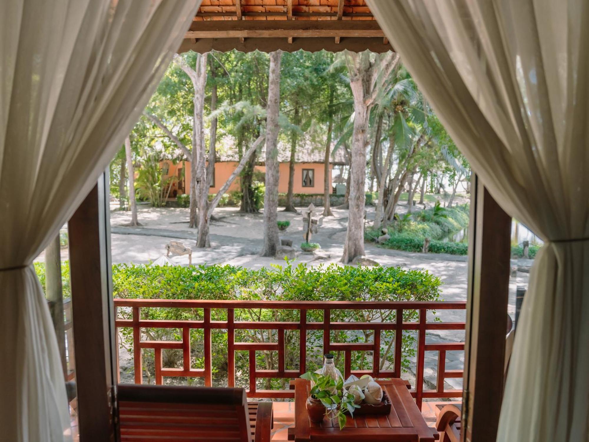Boutique & Resort