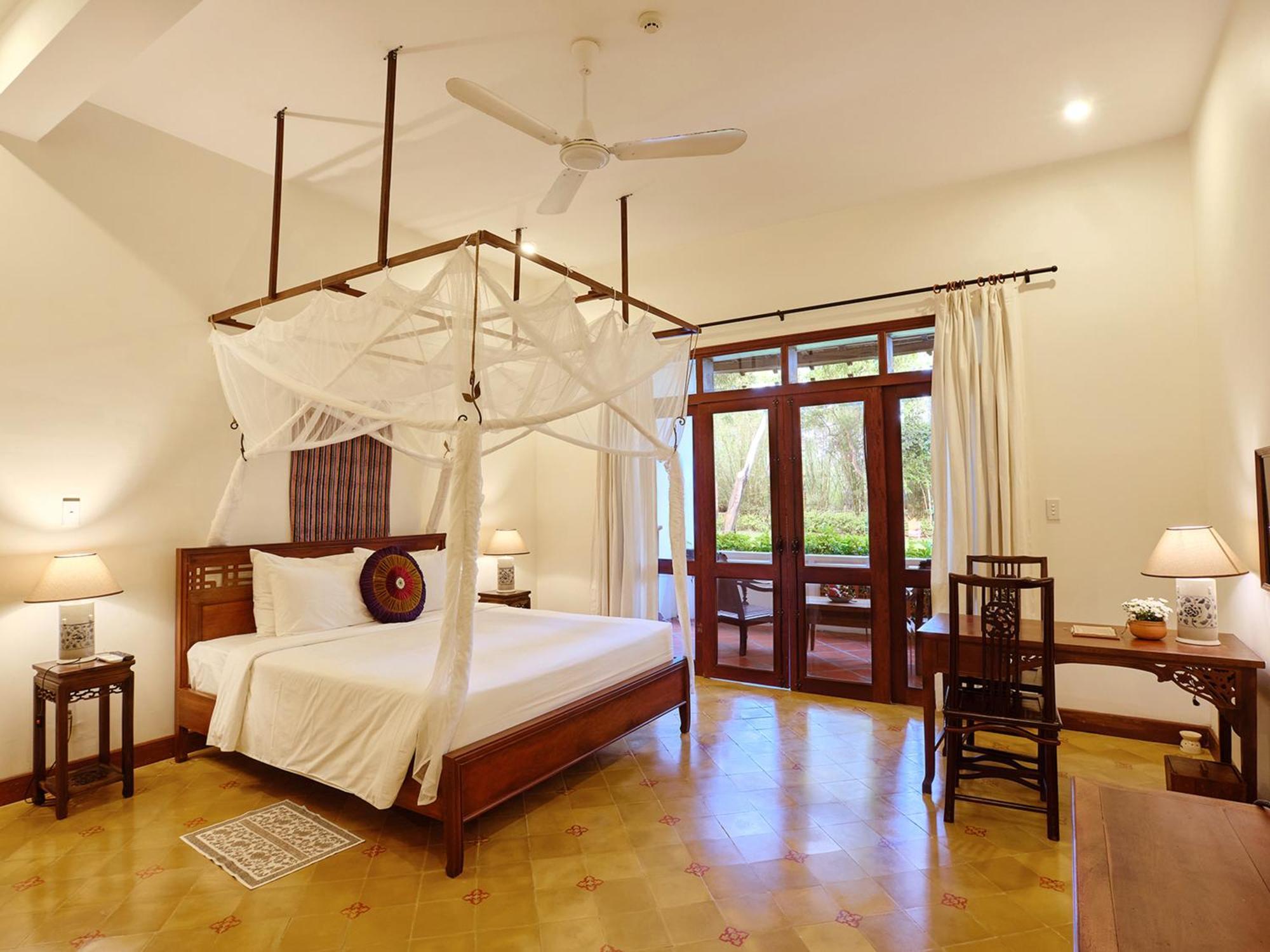 Boutique & Resort