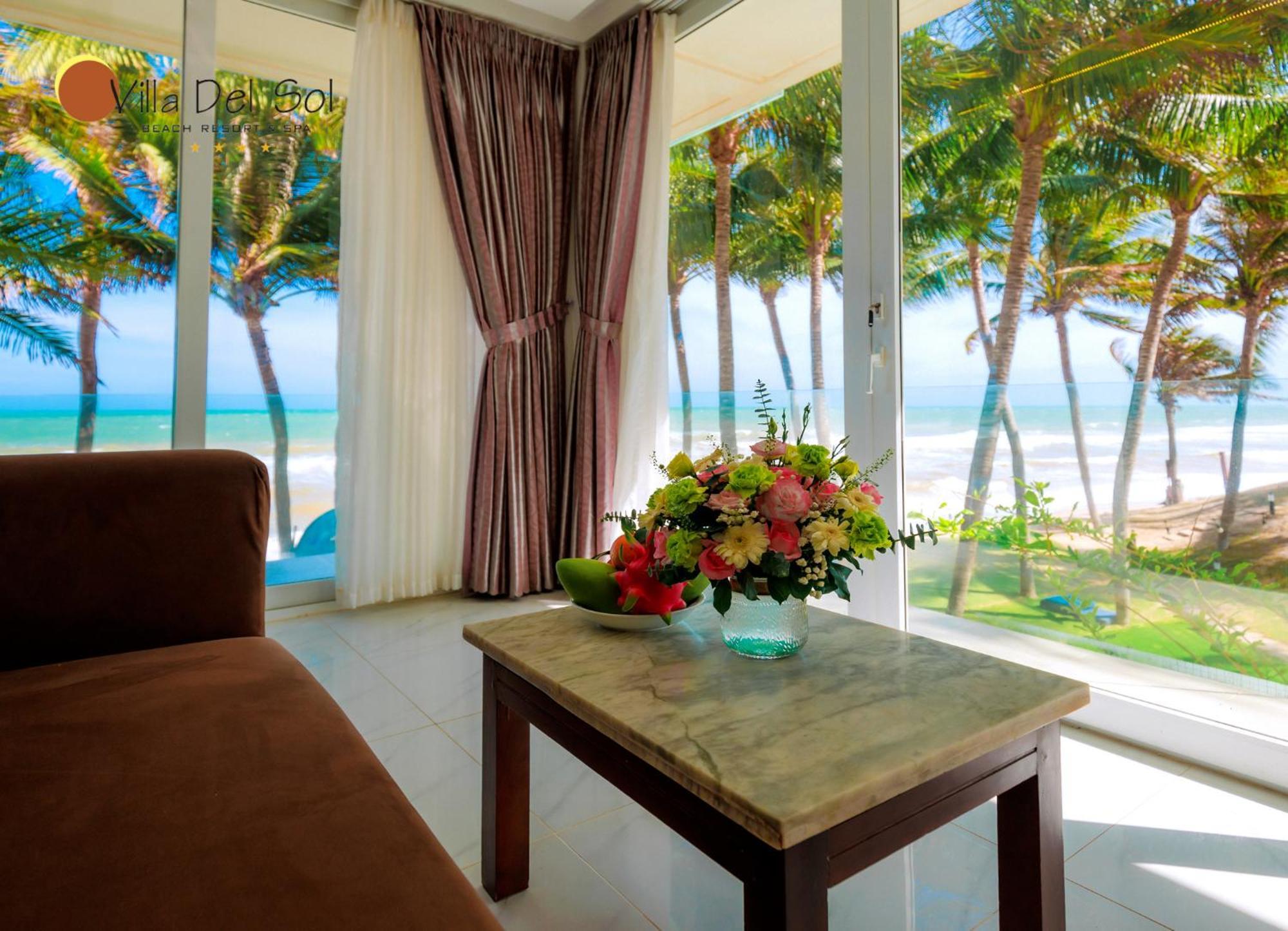 Del Sol & Resort 4*