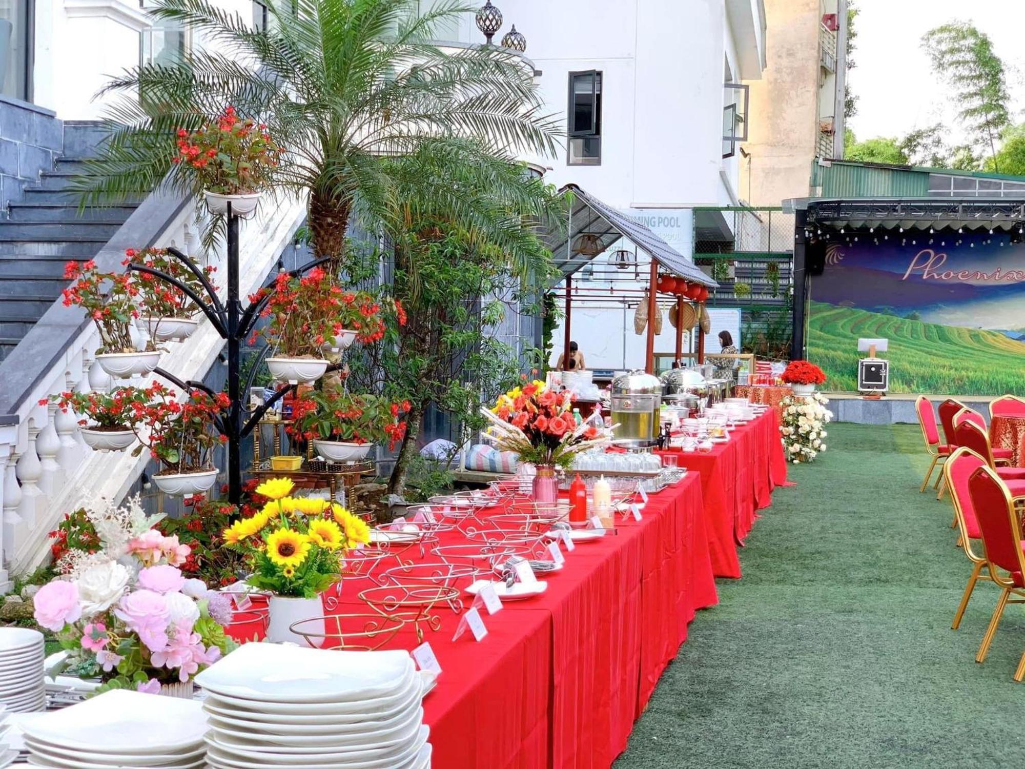 Phoenix Hotel