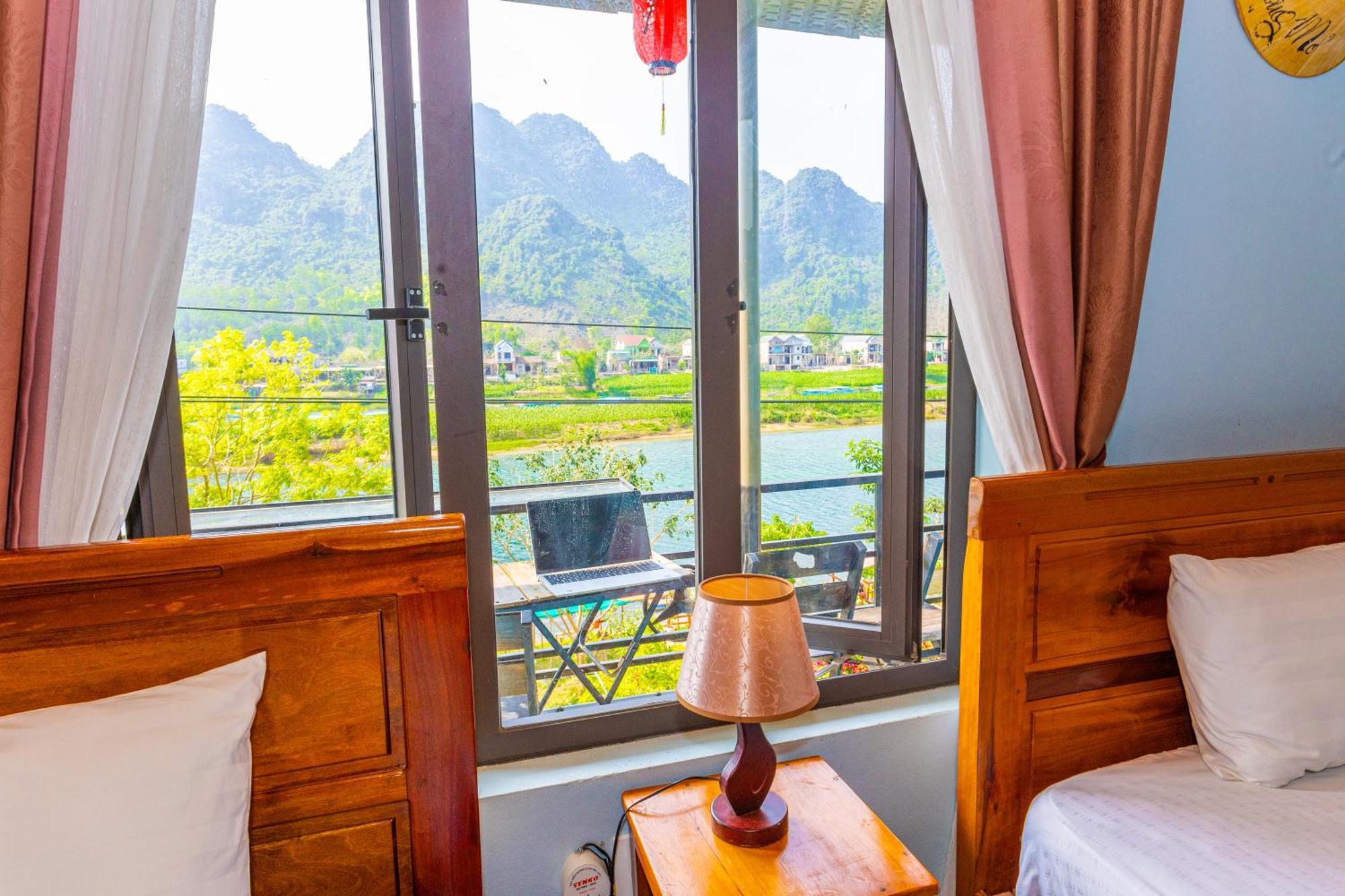 Bed & Breakfast Son River 2*