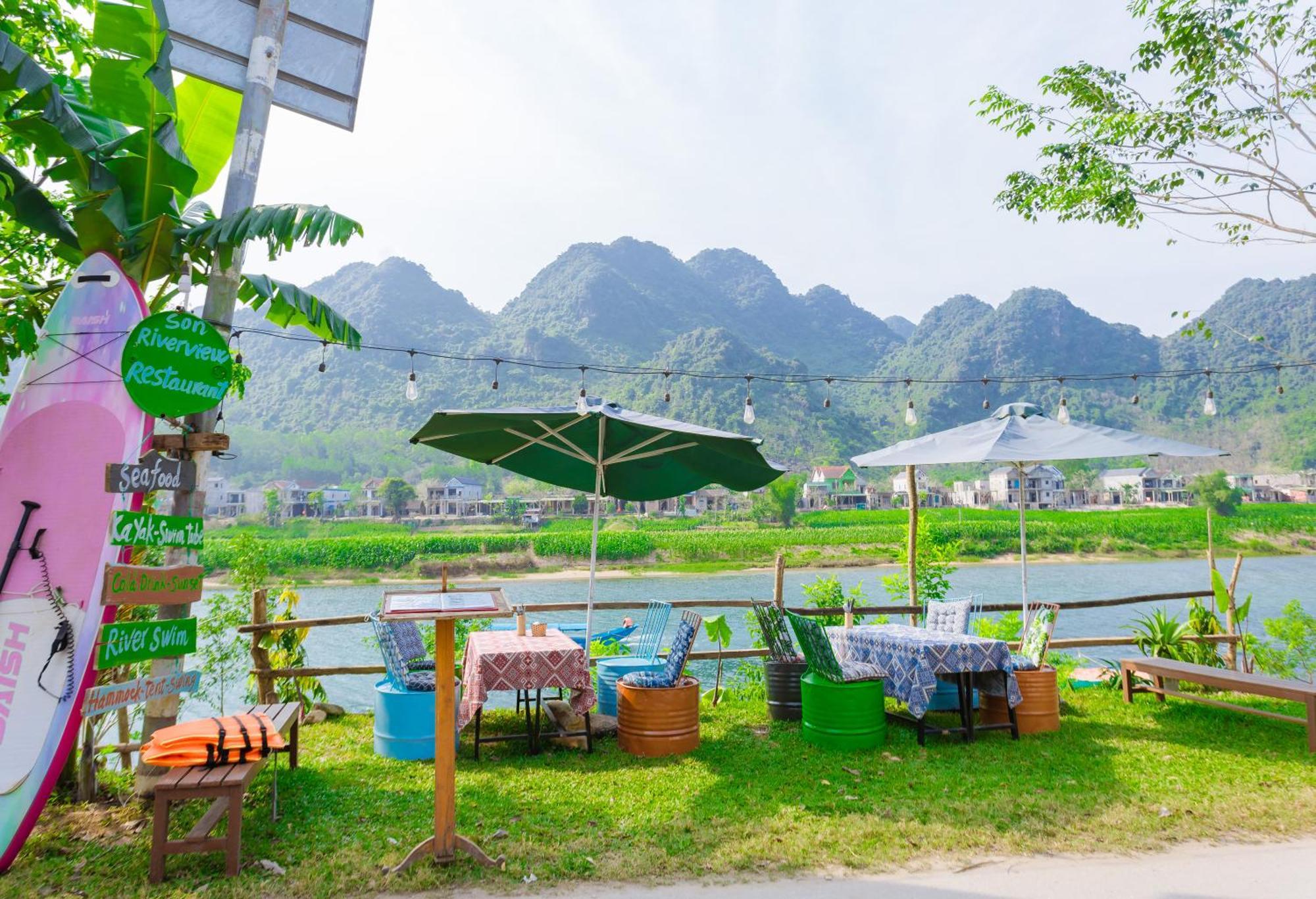 Bed & Breakfast Son River 2*