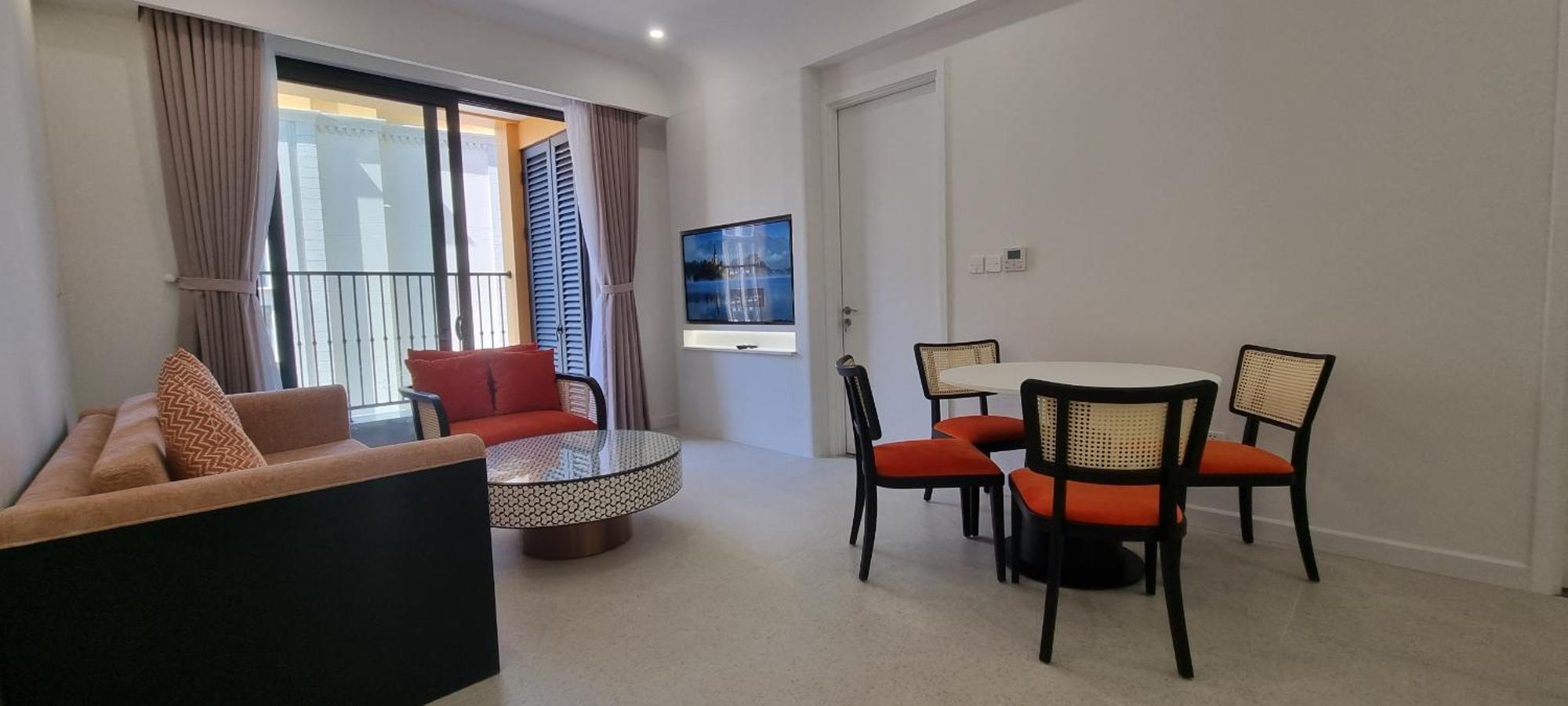 Sunsand - Hillside Apartment, Sunset Town,