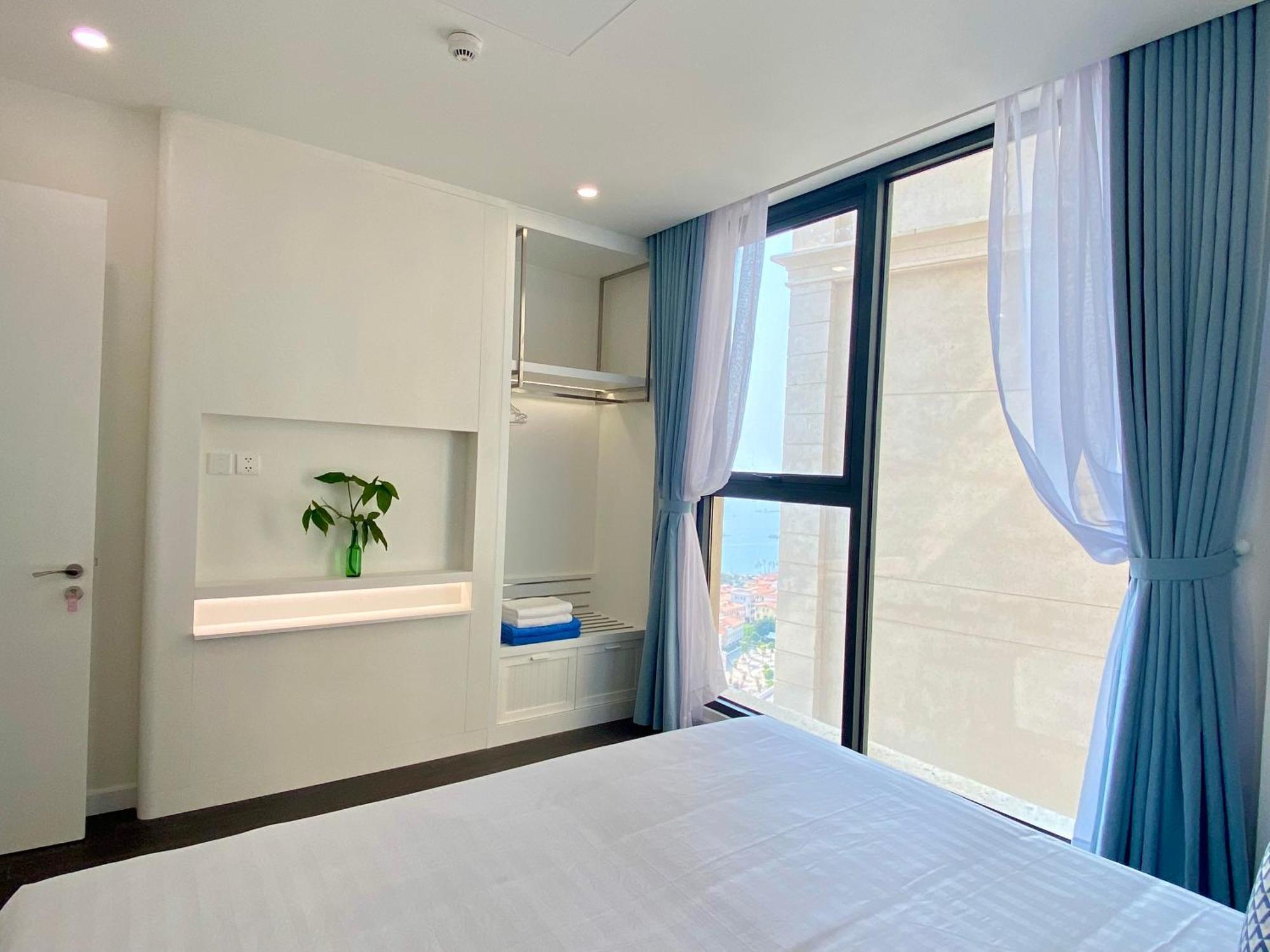 Sunsand - Hillside Apartment, Sunset Town, Apartment *