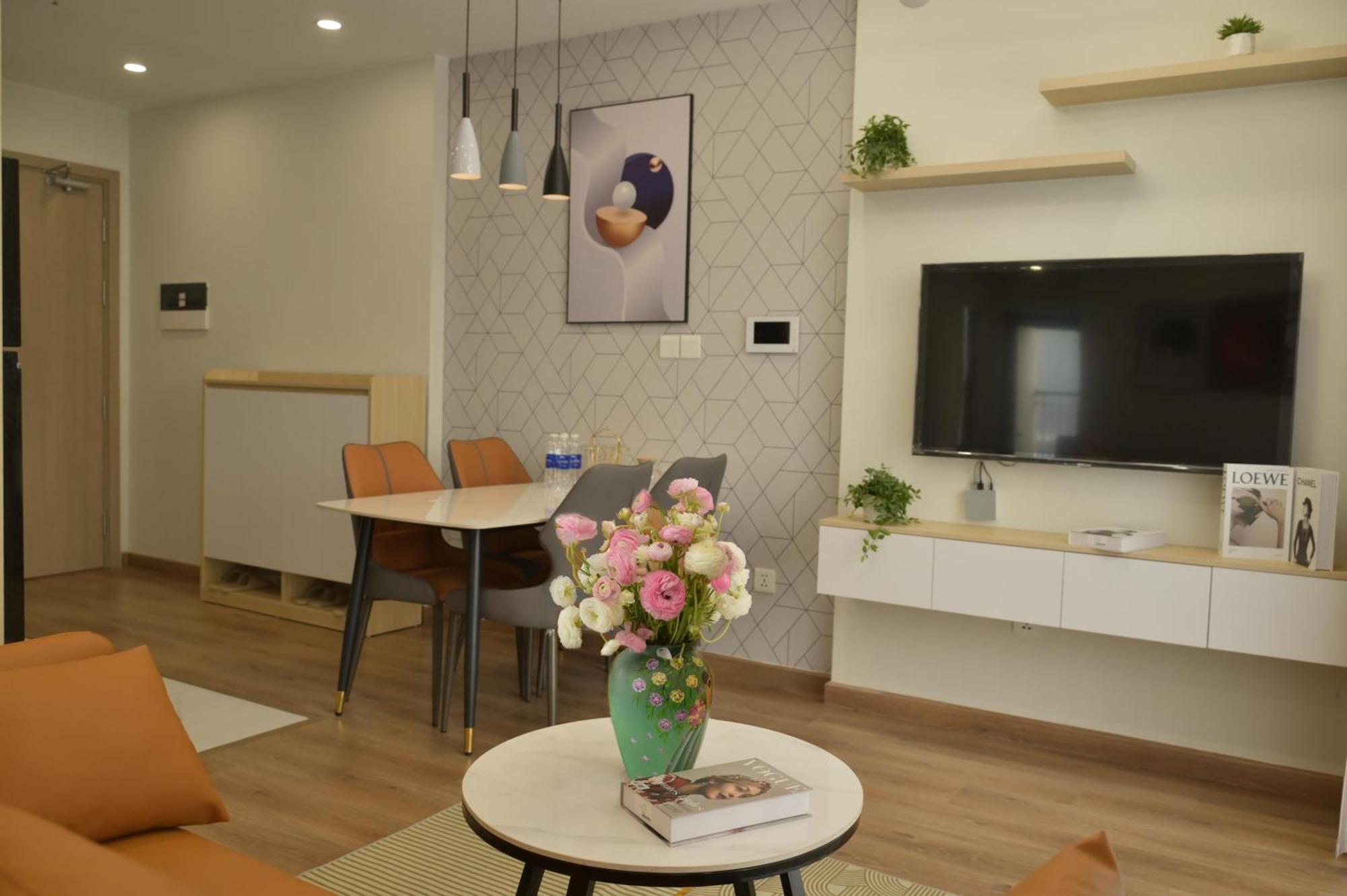Luxury I3 Smart 2bed2wc View Goc Be Boi Hanoi