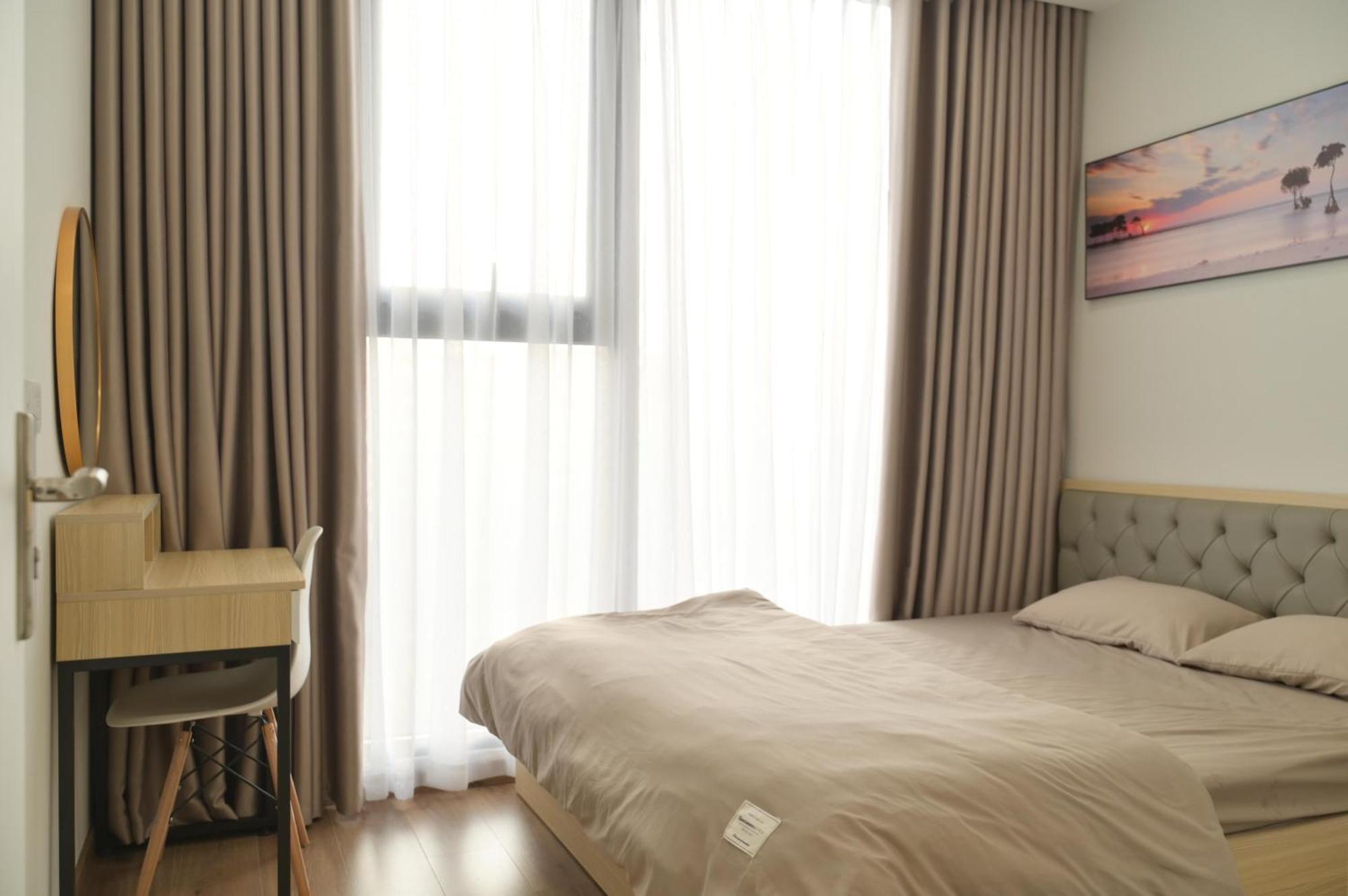 Luxury I3 Smart 2bed2wc View Goc Be Boi Hanoi