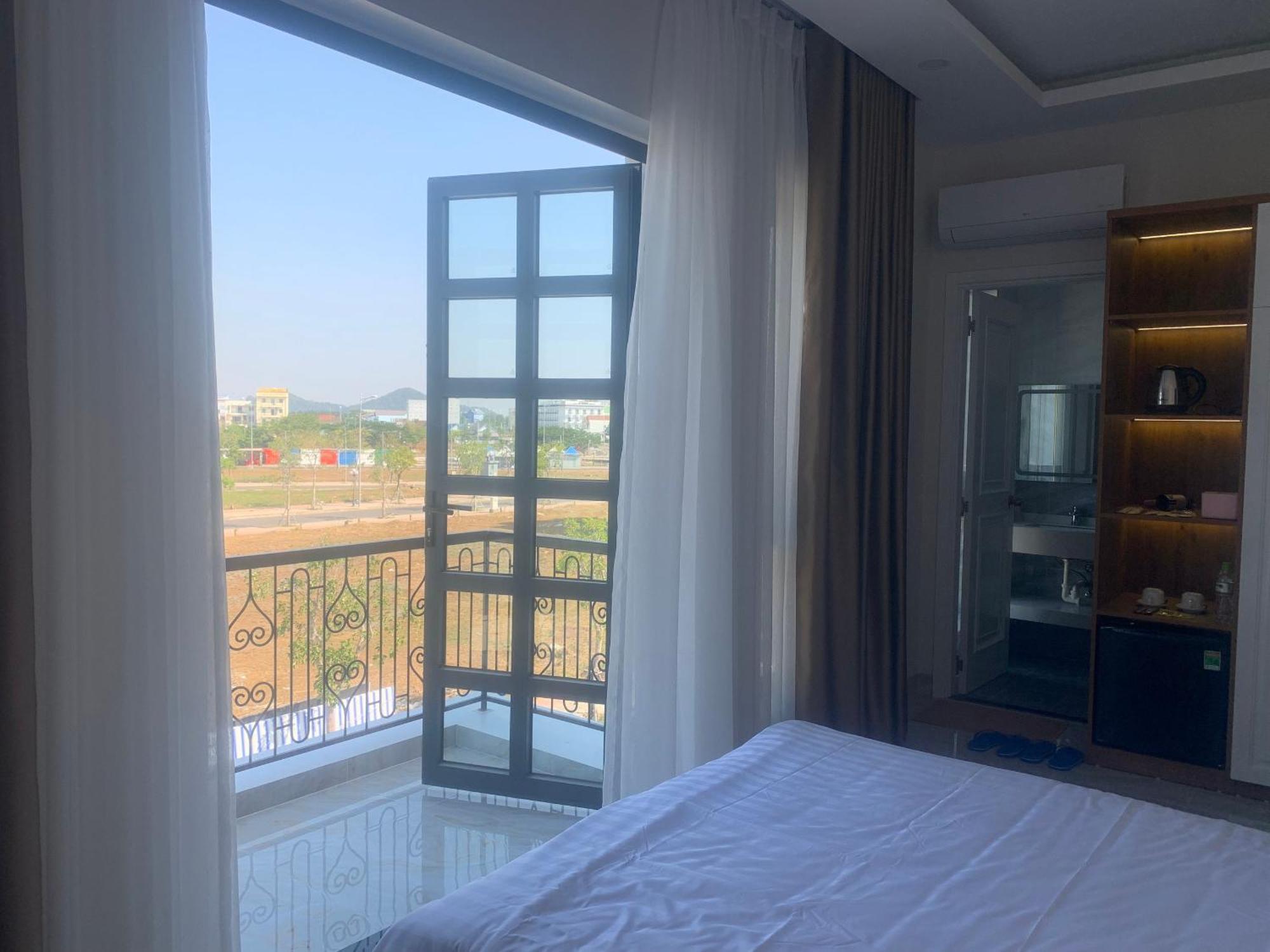 Khách sạn Ha Hung Panorama