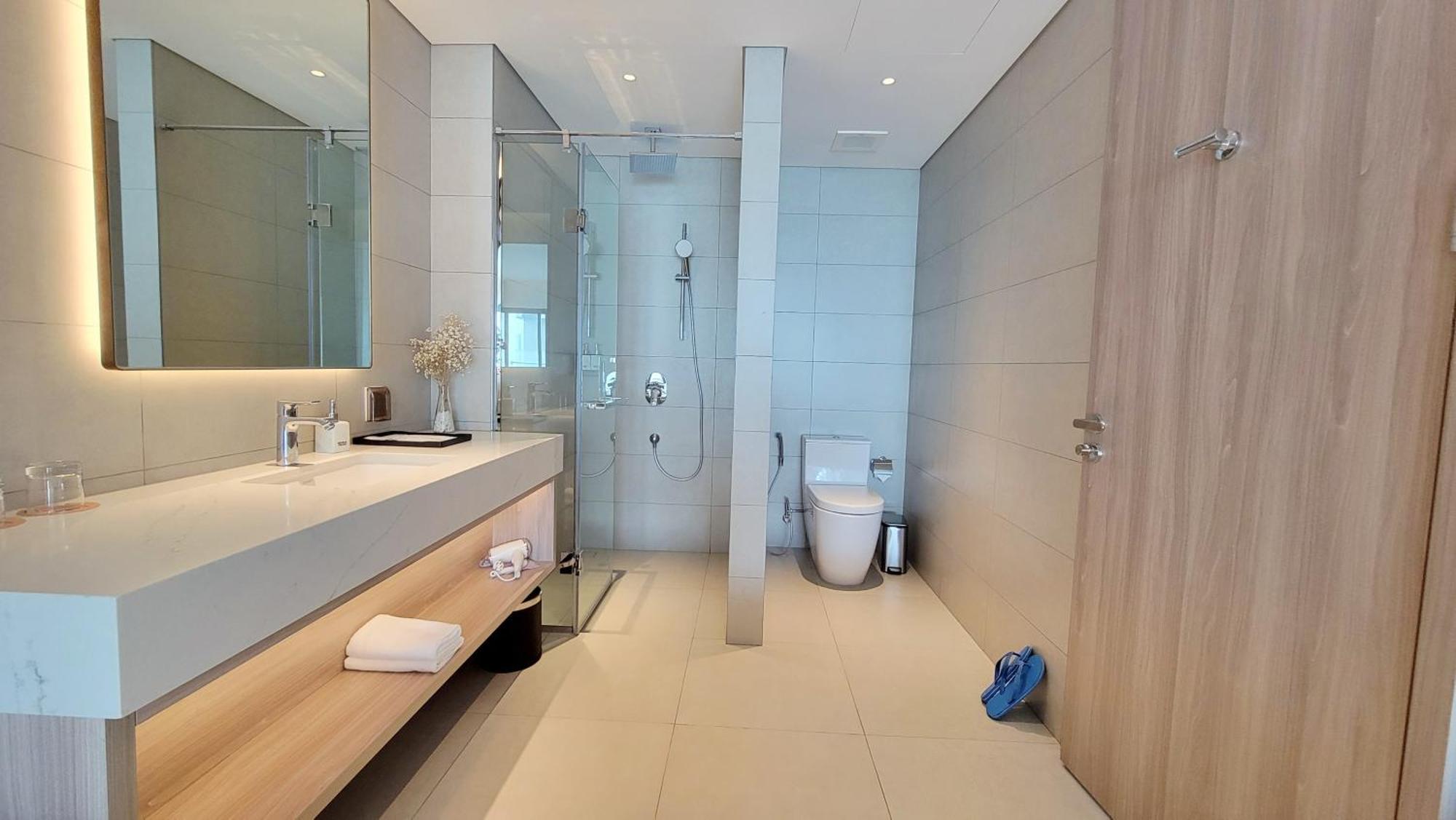 Ho Cao Cap Tai Alacarte Bay Căn hộ Hạ Long
