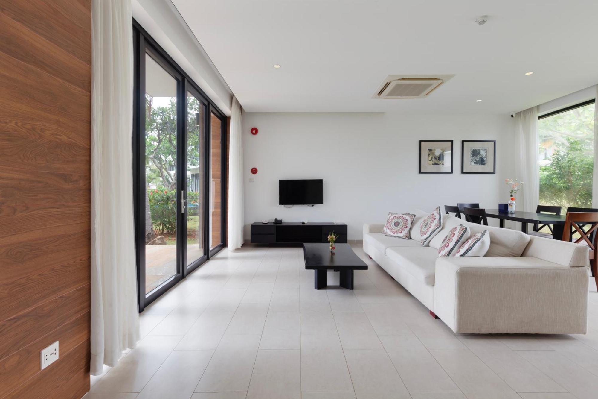Villa Biet Thu 3 Phong Ngu Ben Bo Bien *
