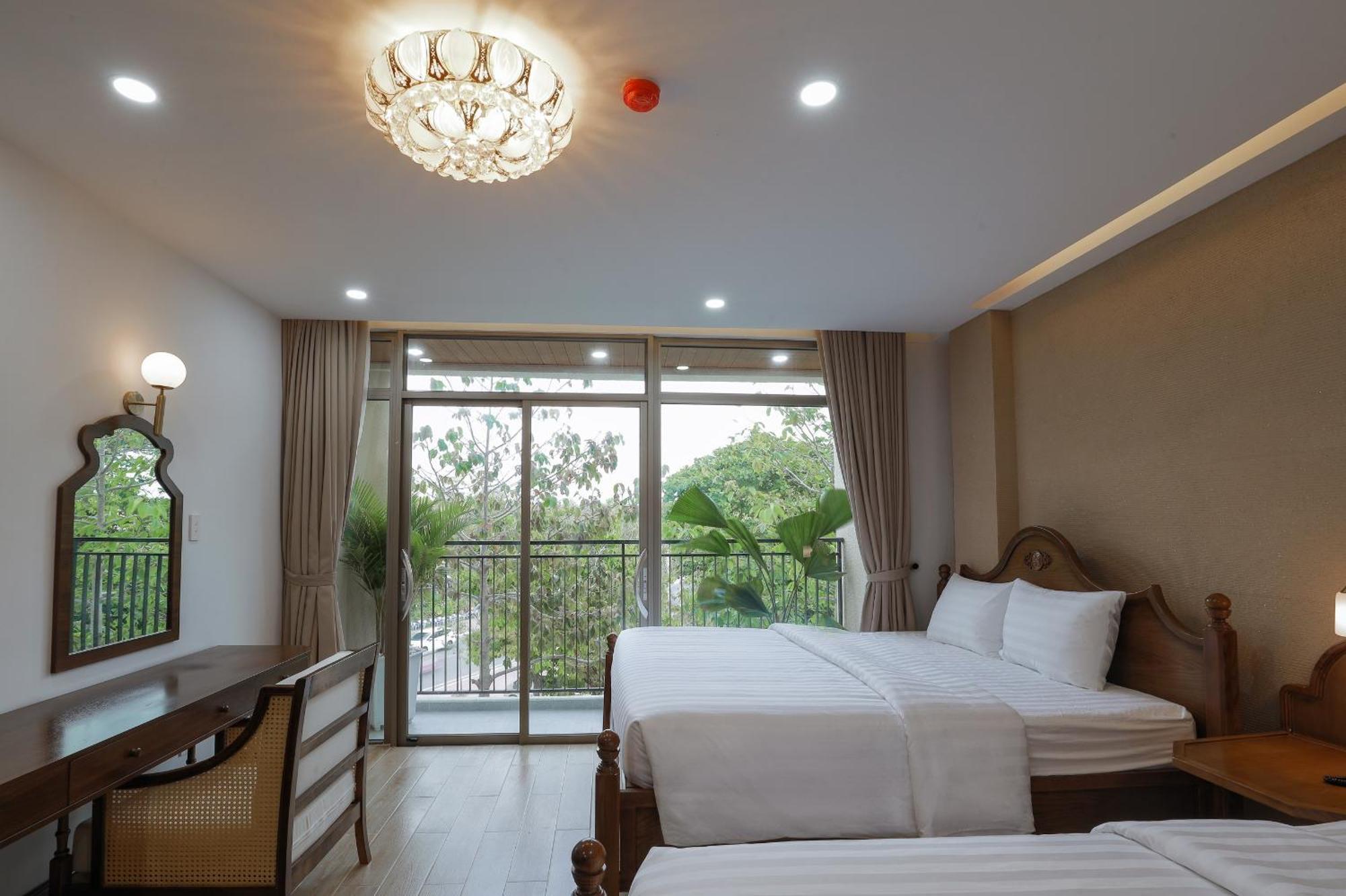 Hotel Maya 4