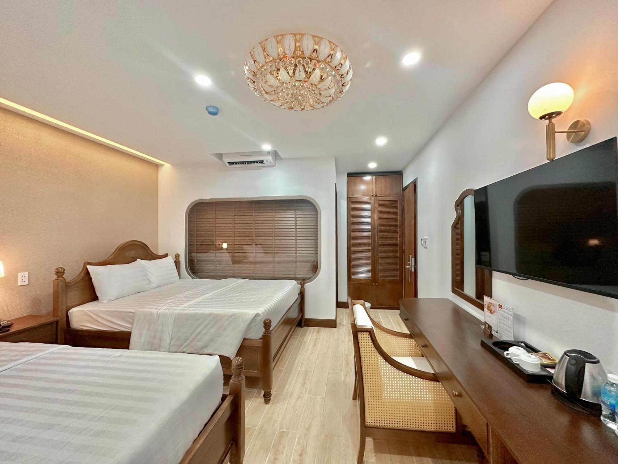 Hotel Maya 4