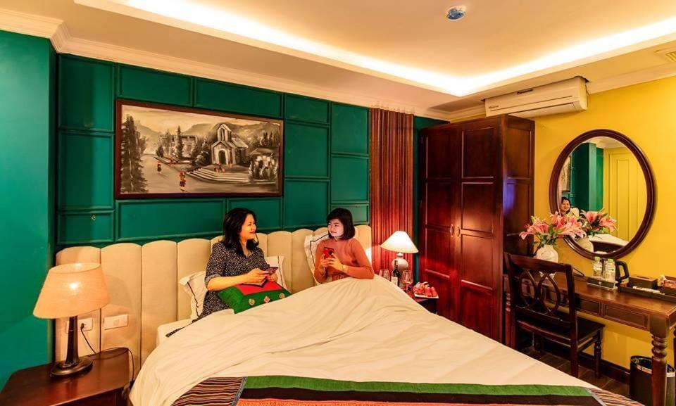 Clover Khách sạn