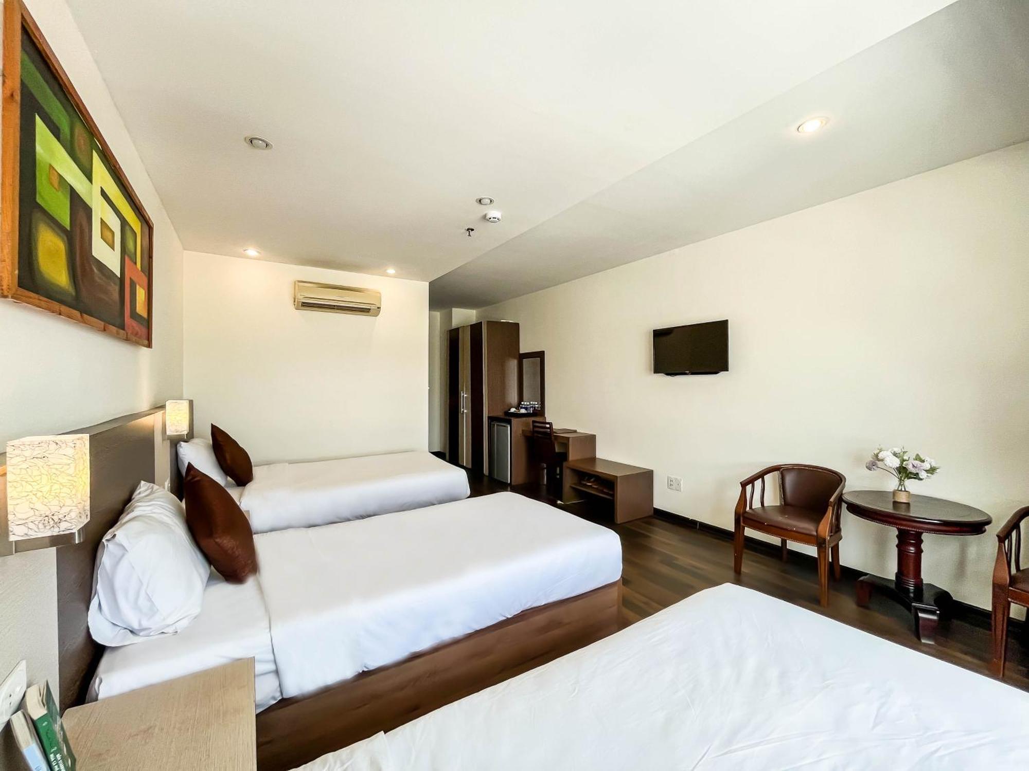 Quoc Cuong Center By Haviland Da Nang