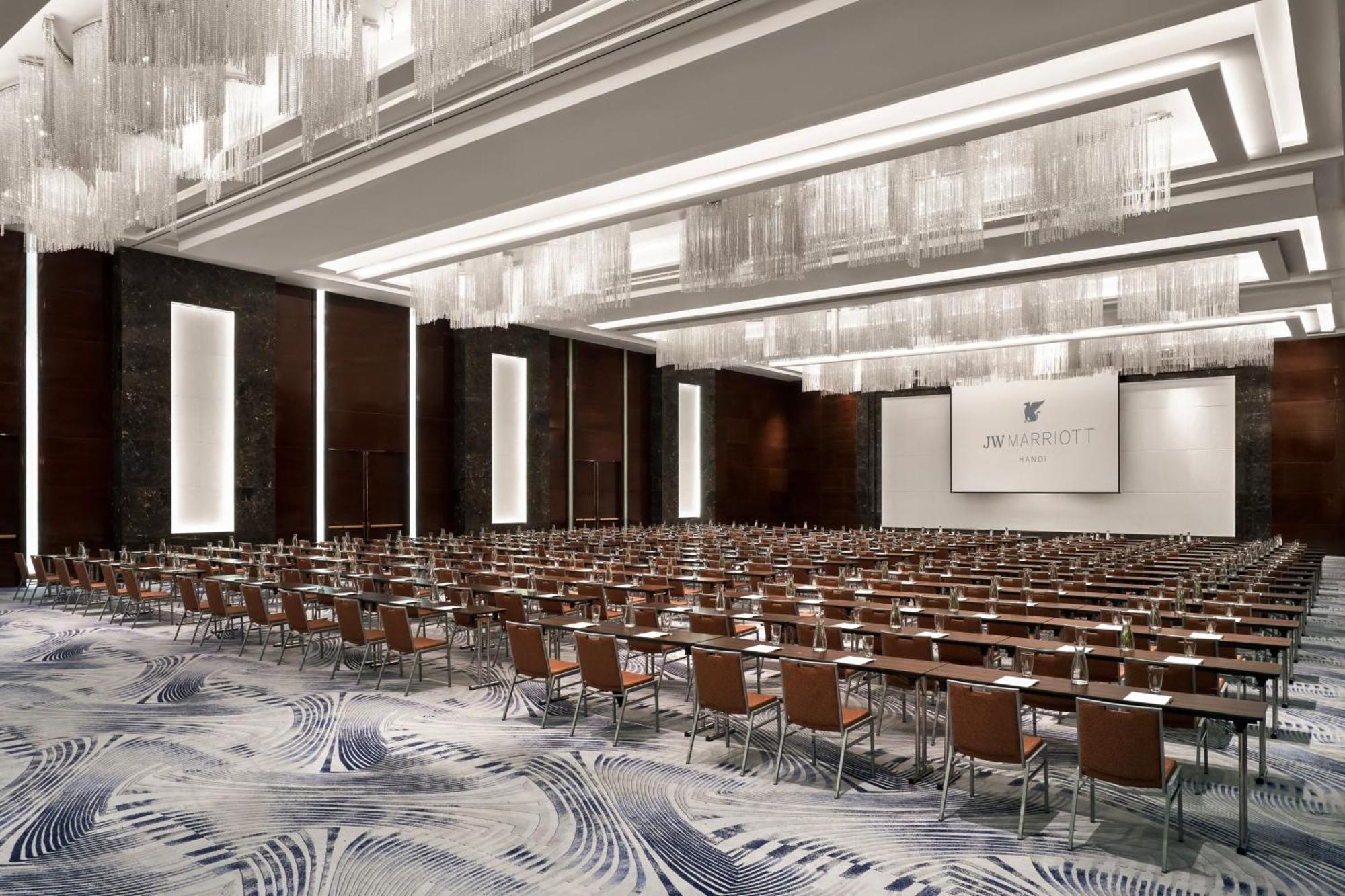 Jw Marriott Khách sạn 5*