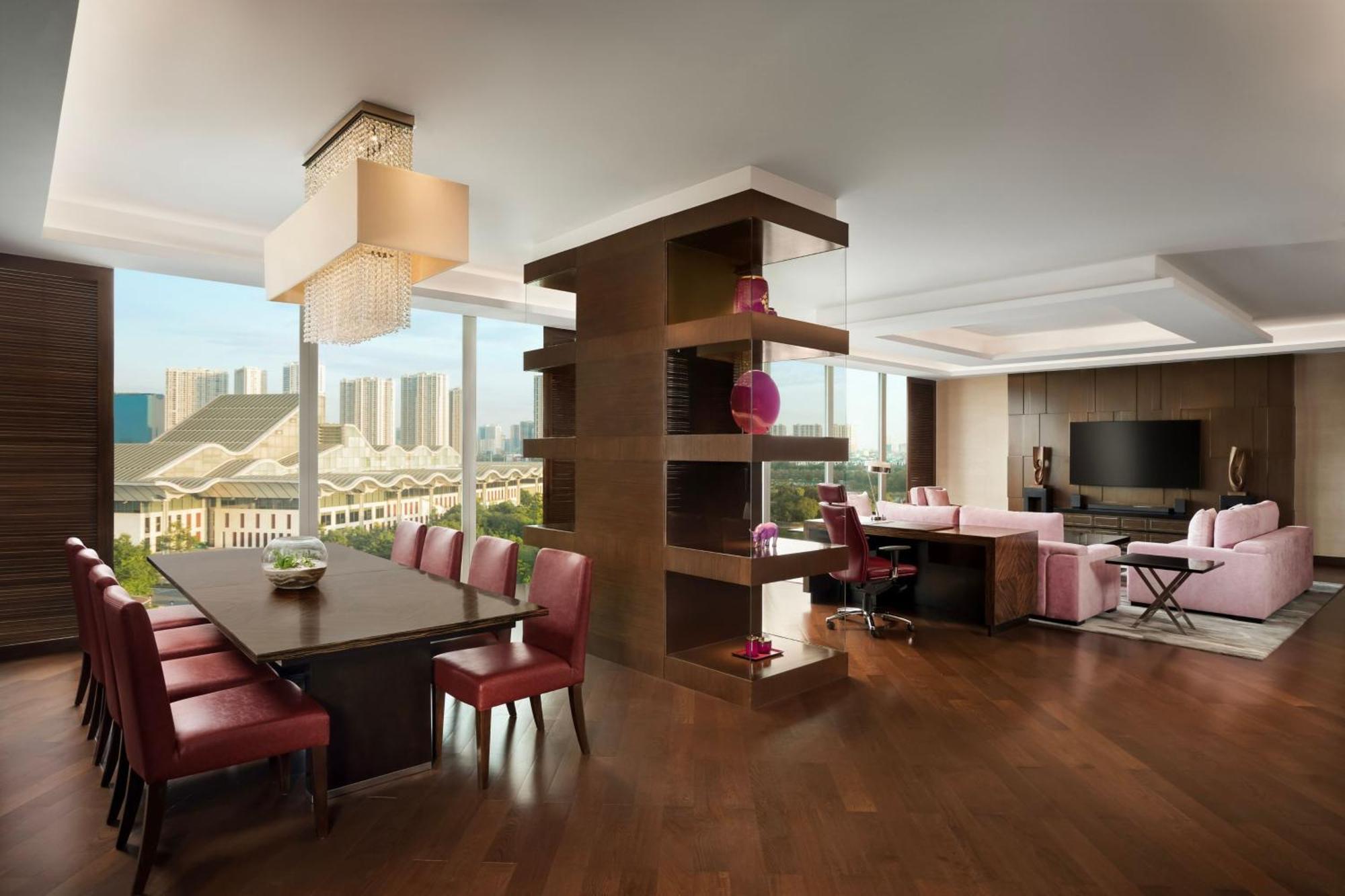 Jw Marriott Khách sạn 5*
