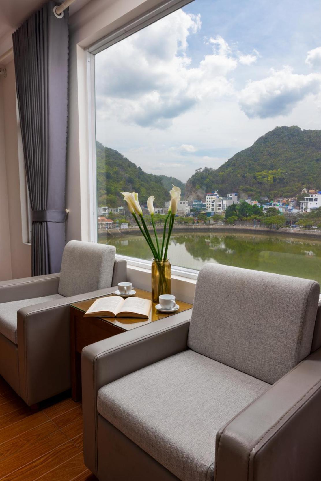 Hotel Catba 2 2*