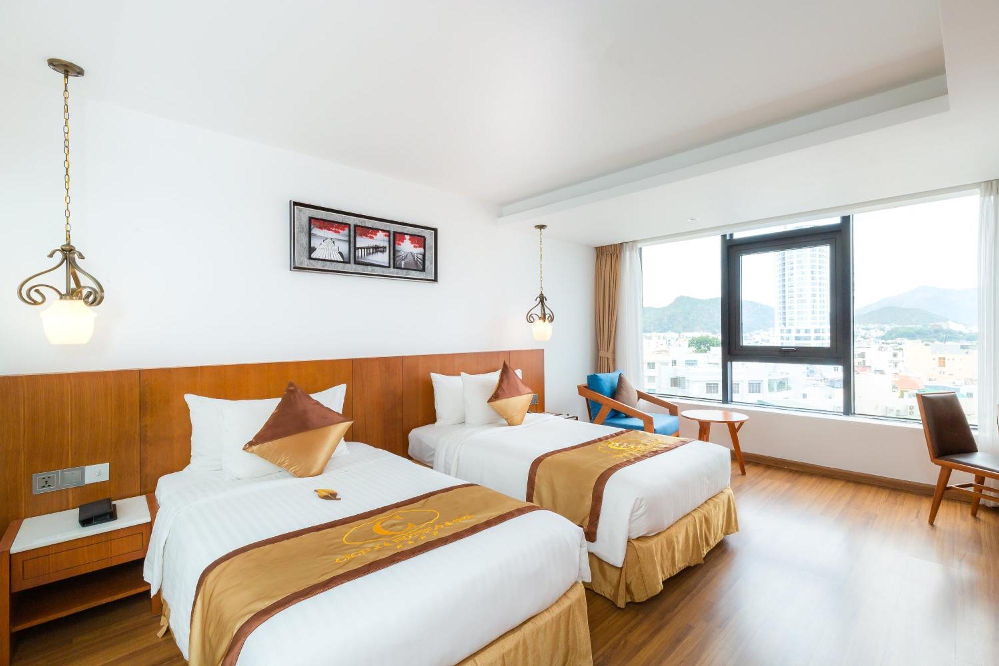 Tnd Khách sạn Nha Trang