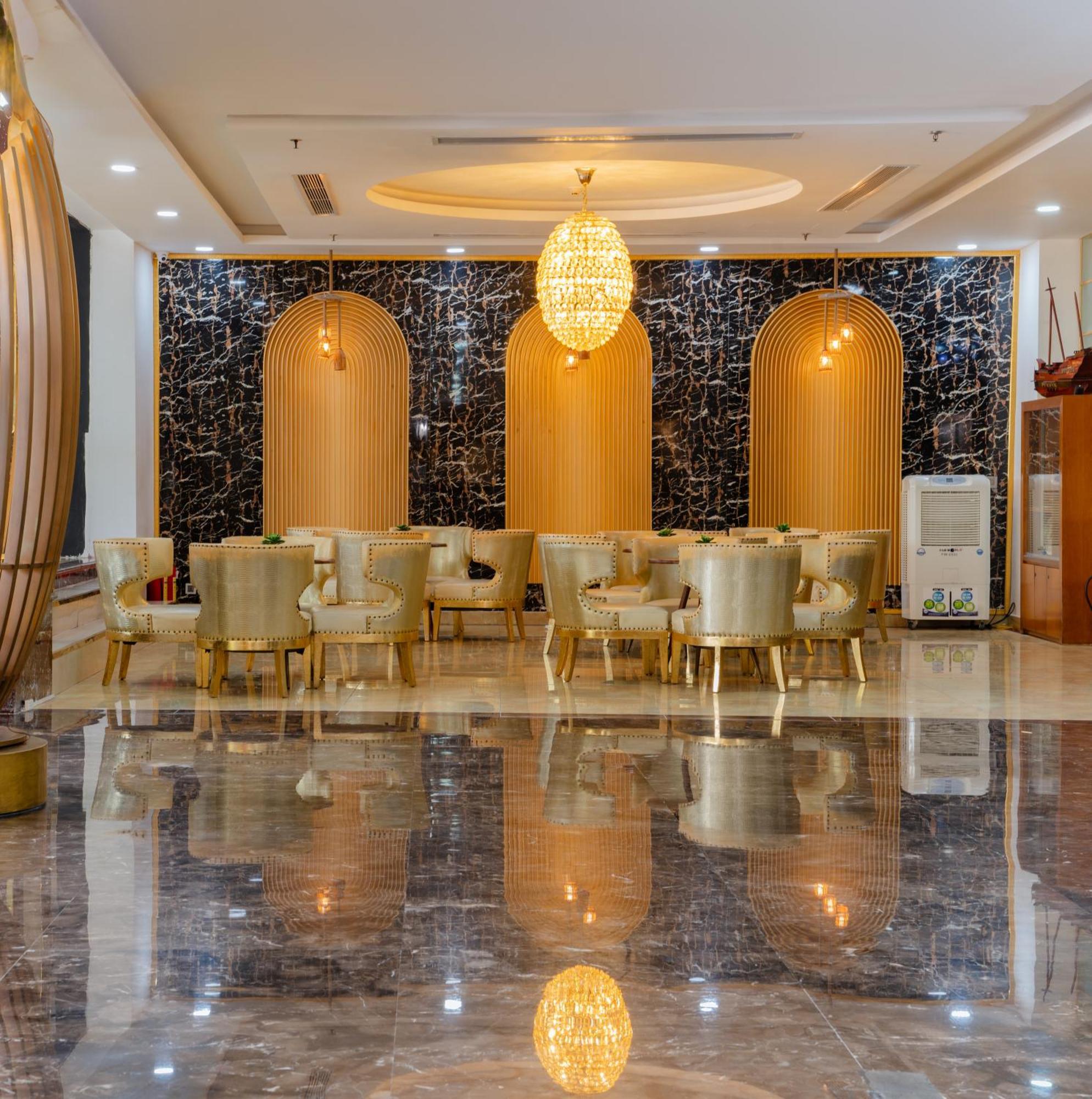 Tnd Khách sạn 4*