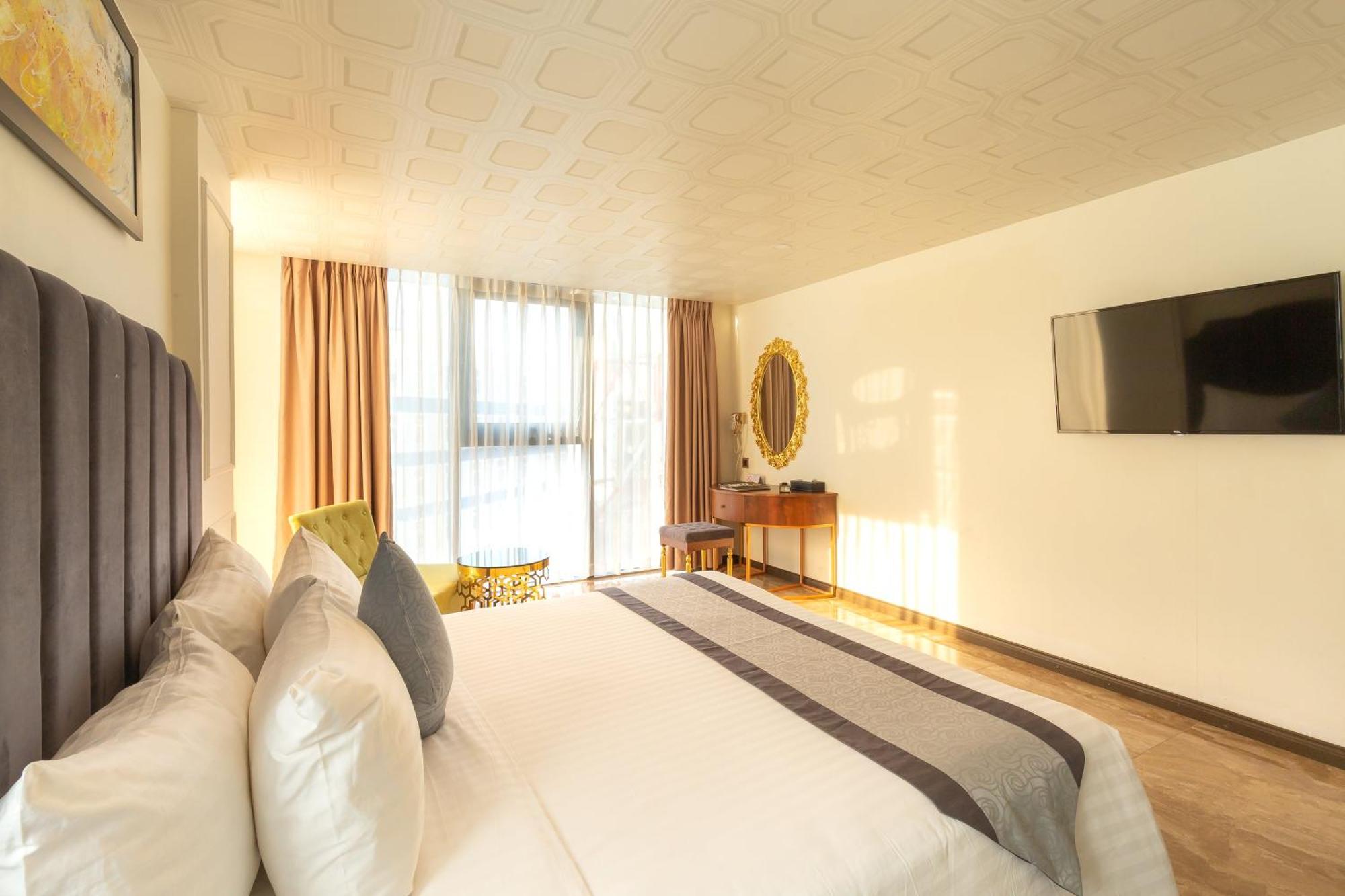 Tnd Khách sạn 4*