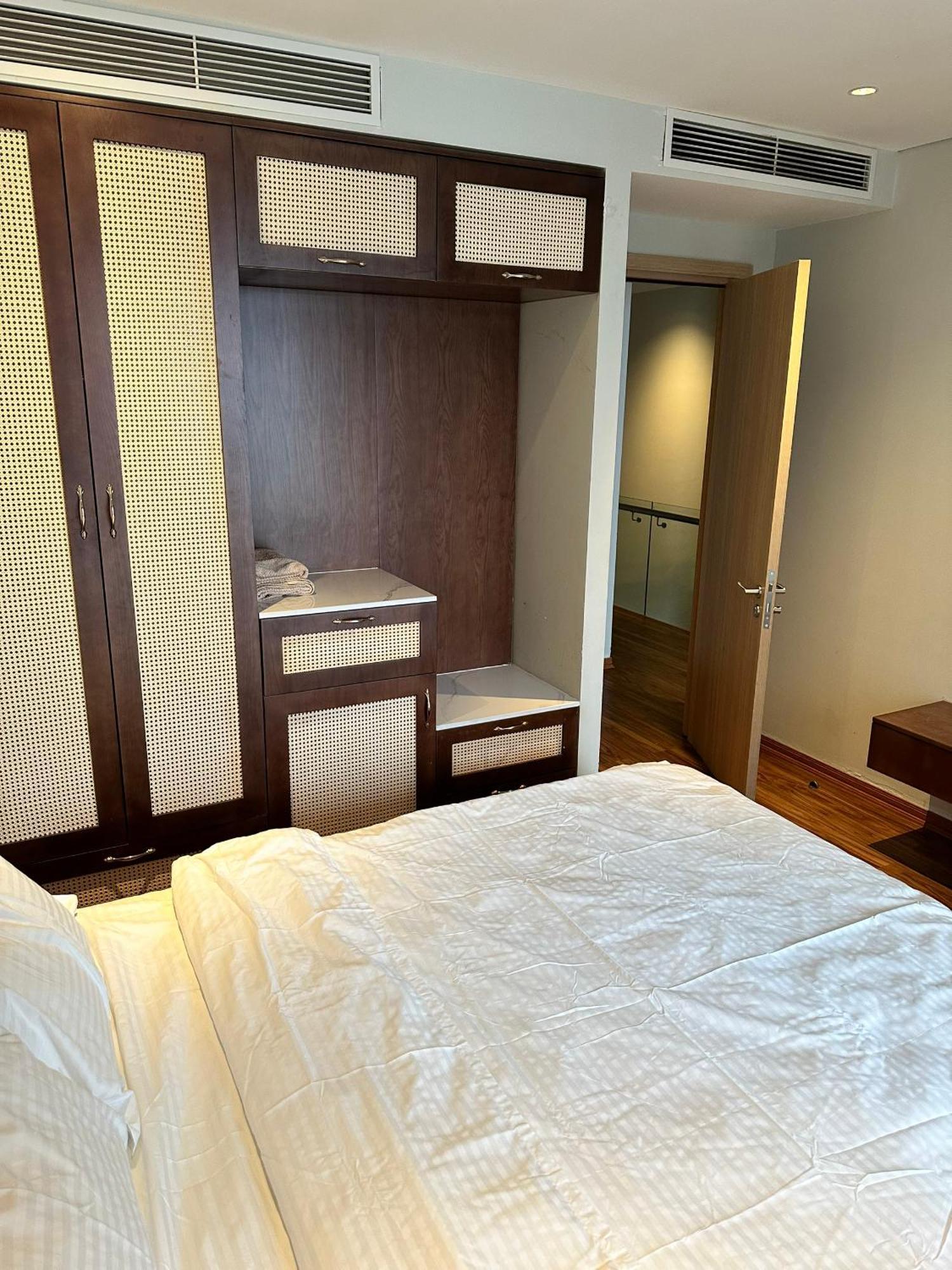 Citadines Seaview Duplex Ha Long