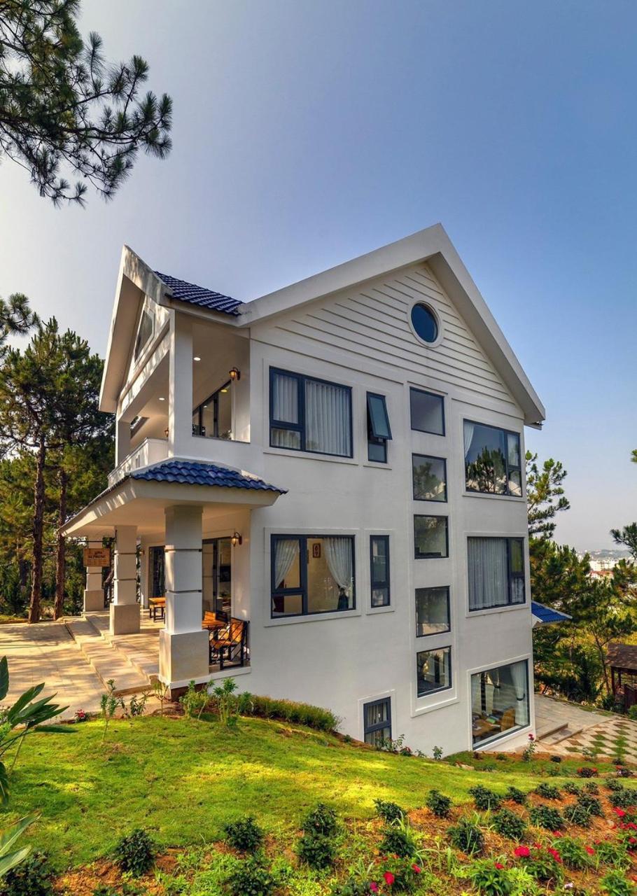 Resort Hill