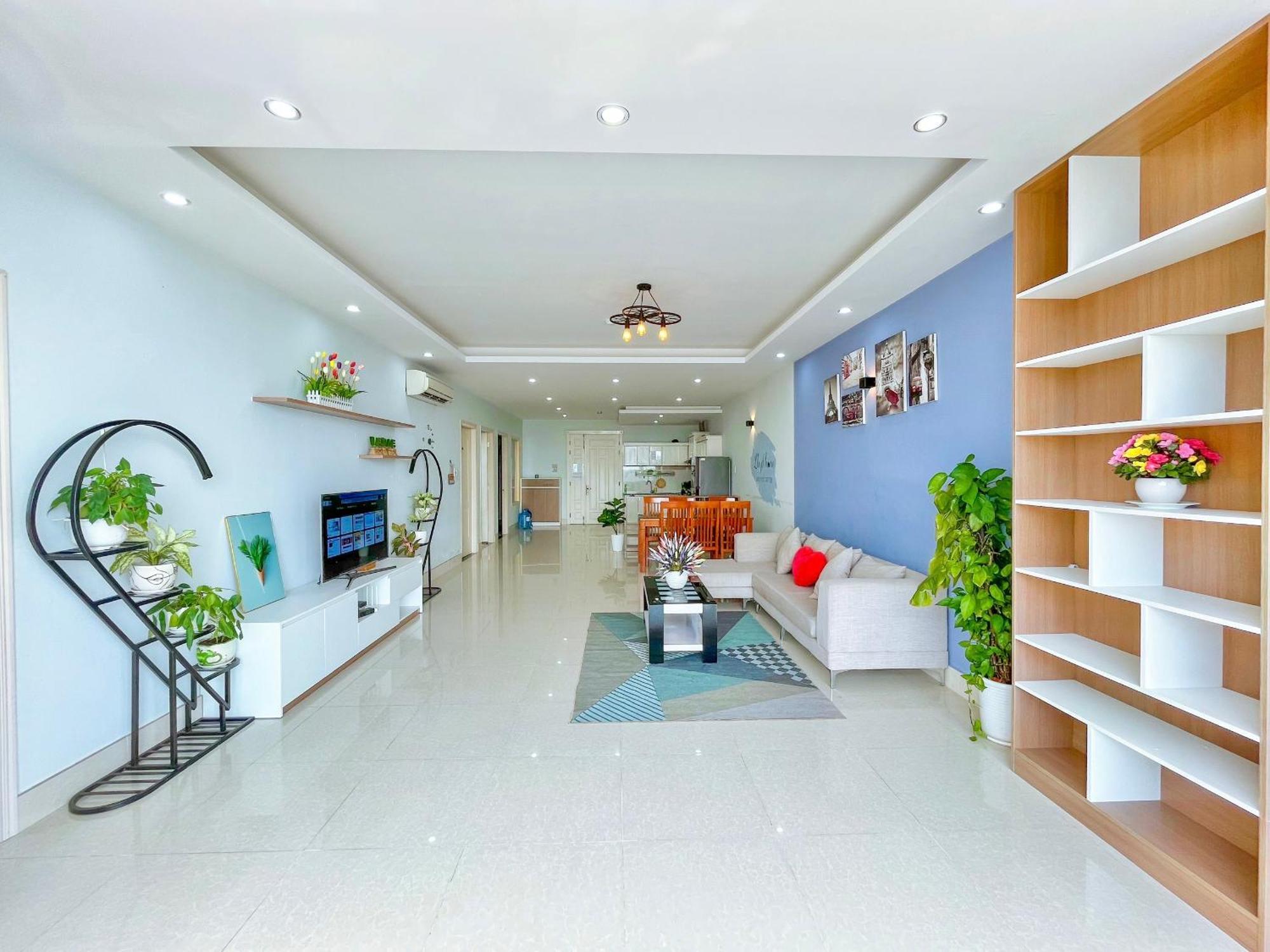 Ho Oasky,3 Phong View Dep Nhin Ra Bien,nui Va Ho Bau Sen Apartment *