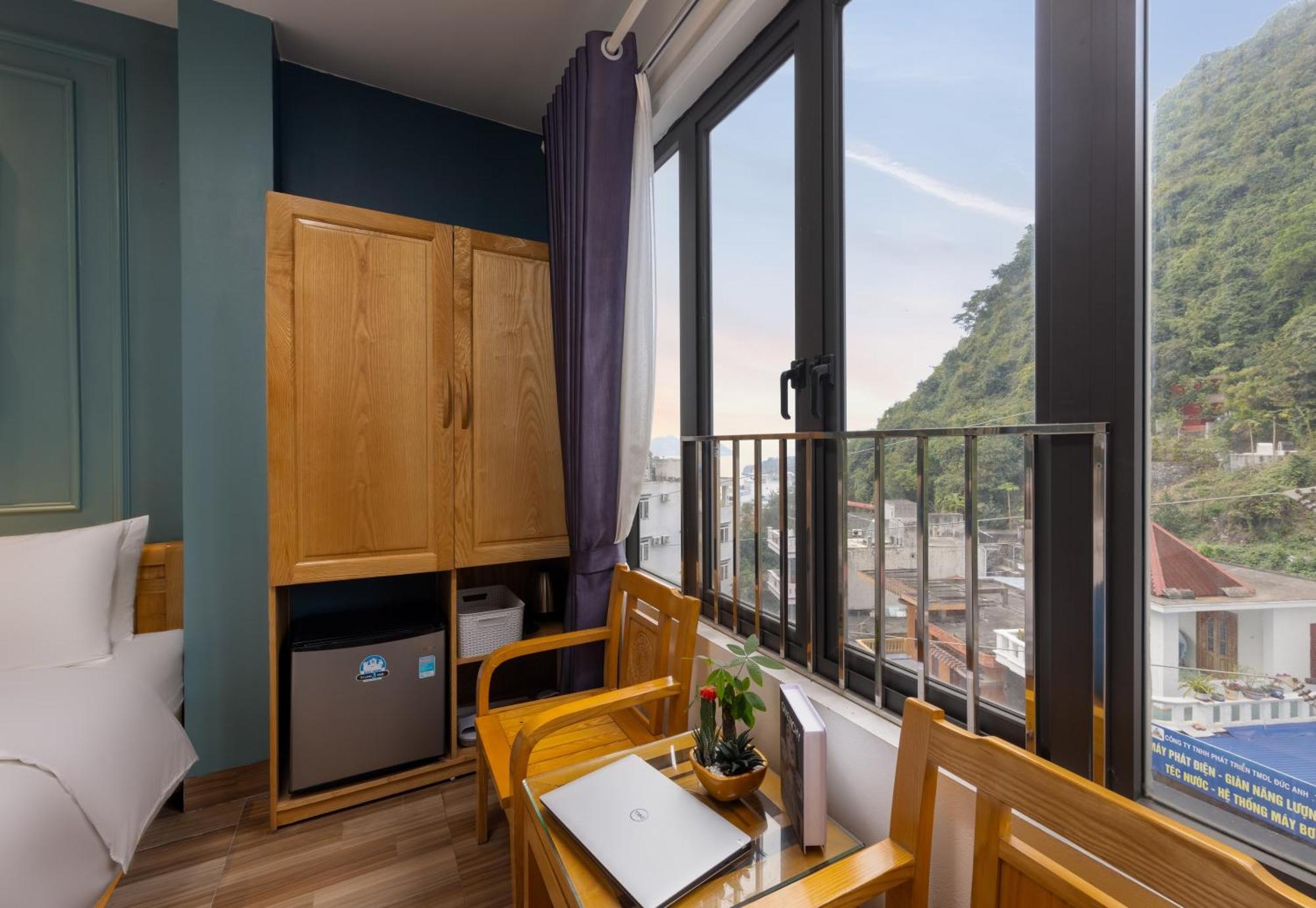 Hotel Cat Ba Xanh Spring Garden