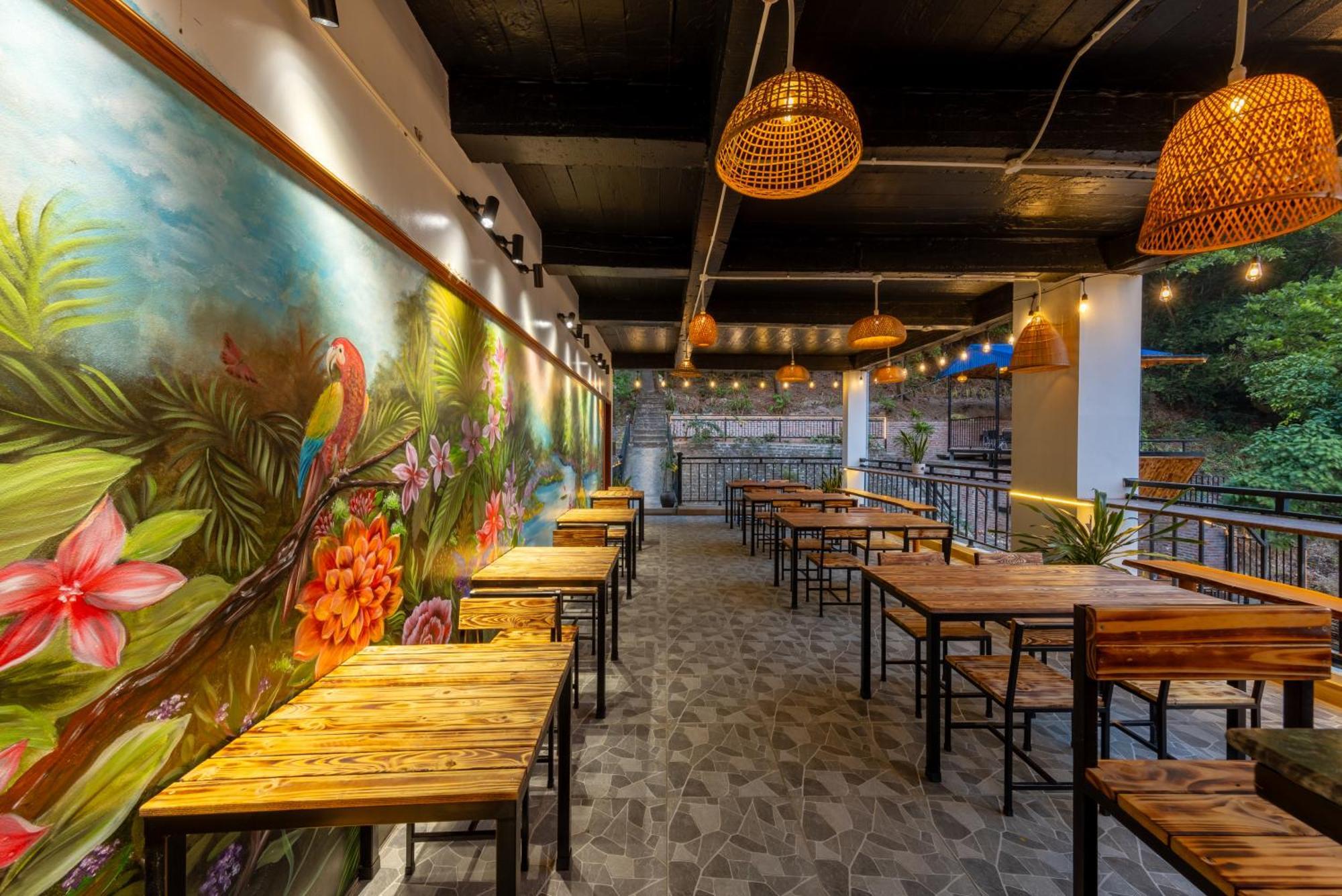Cat Ba Xanh Spring Garden 3*