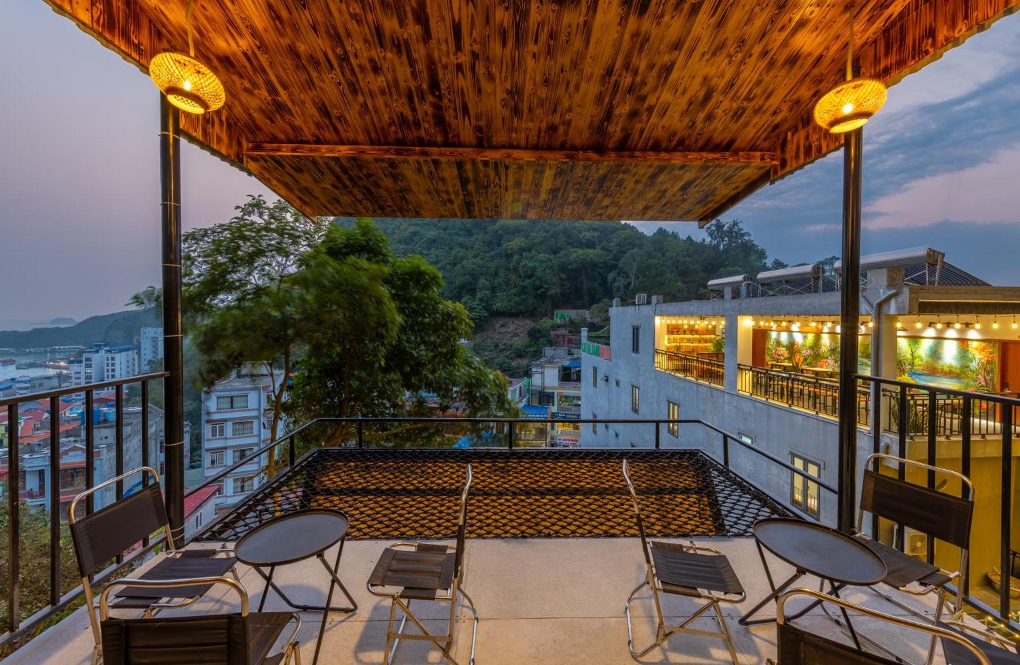 Cat Ba Xanh Spring Garden Hotel