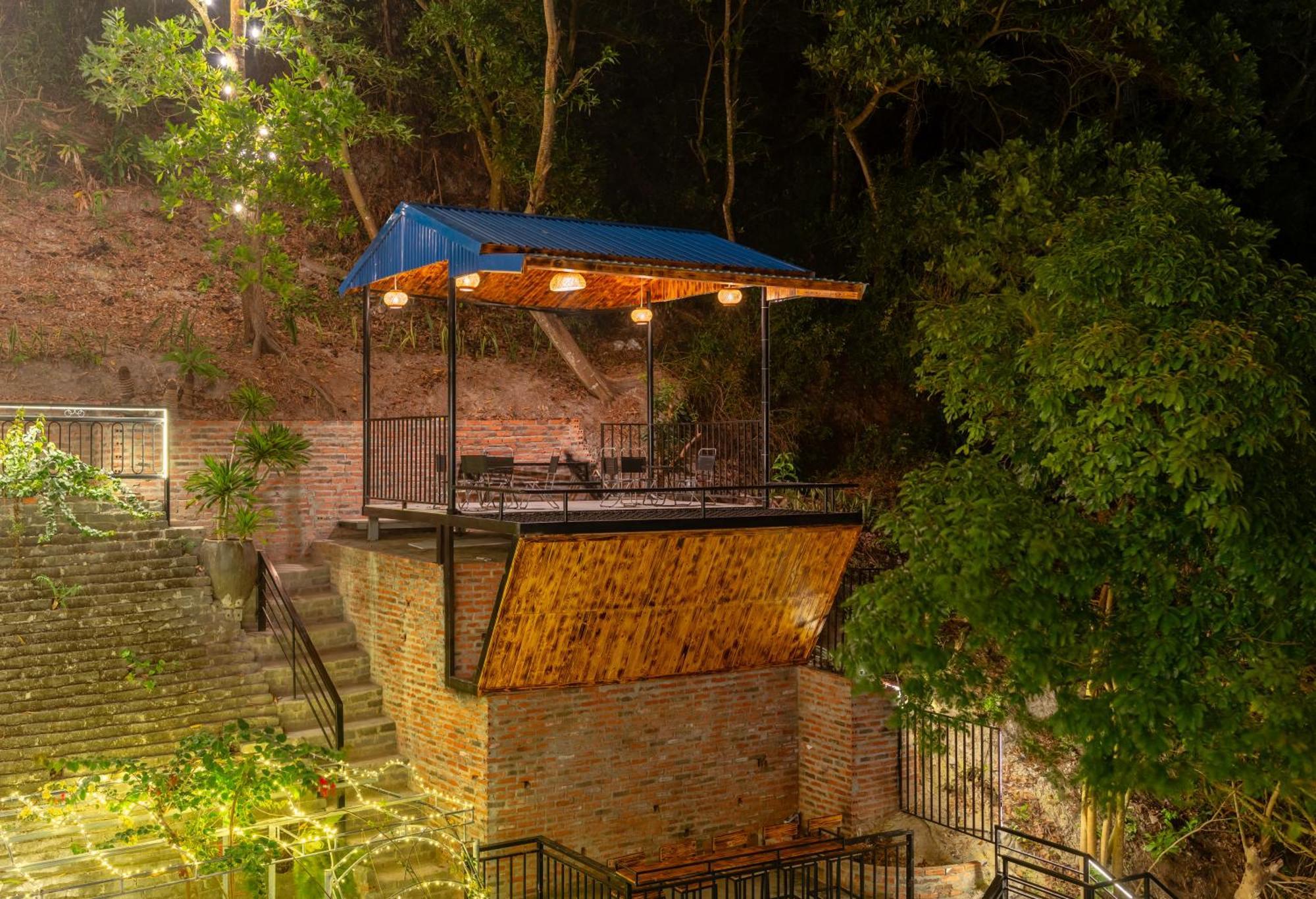Cat Ba Xanh Spring Garden Hotel Dong Khe Sau