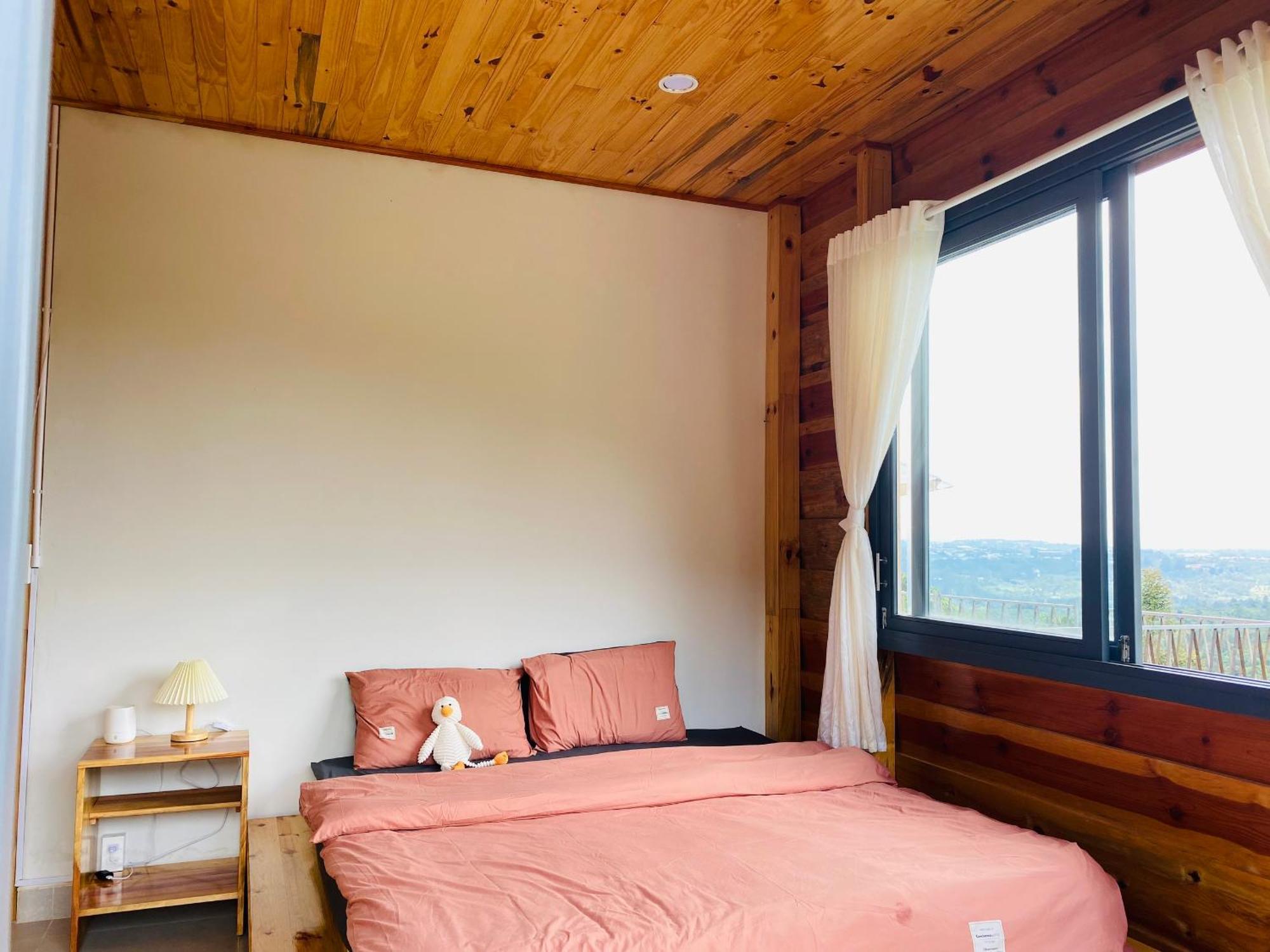 Lam Nguyen Charming House * Bảo Lộc