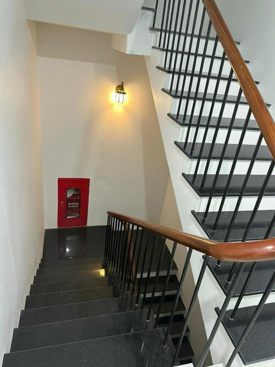 Apartment Ho 7 Phong Ngu- Gan Bien- Co Be Boi Rieng *
