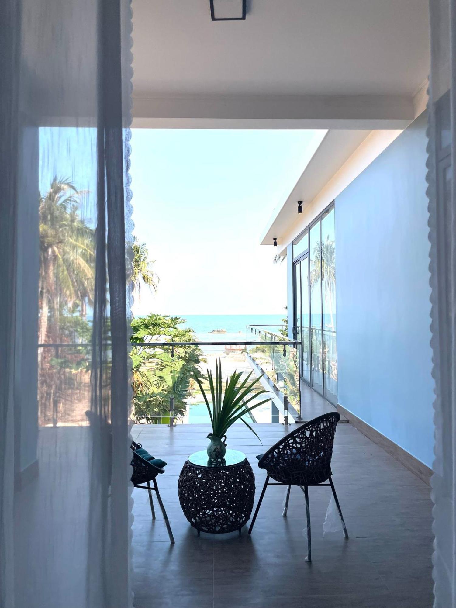 Khalid's House At The East Coast