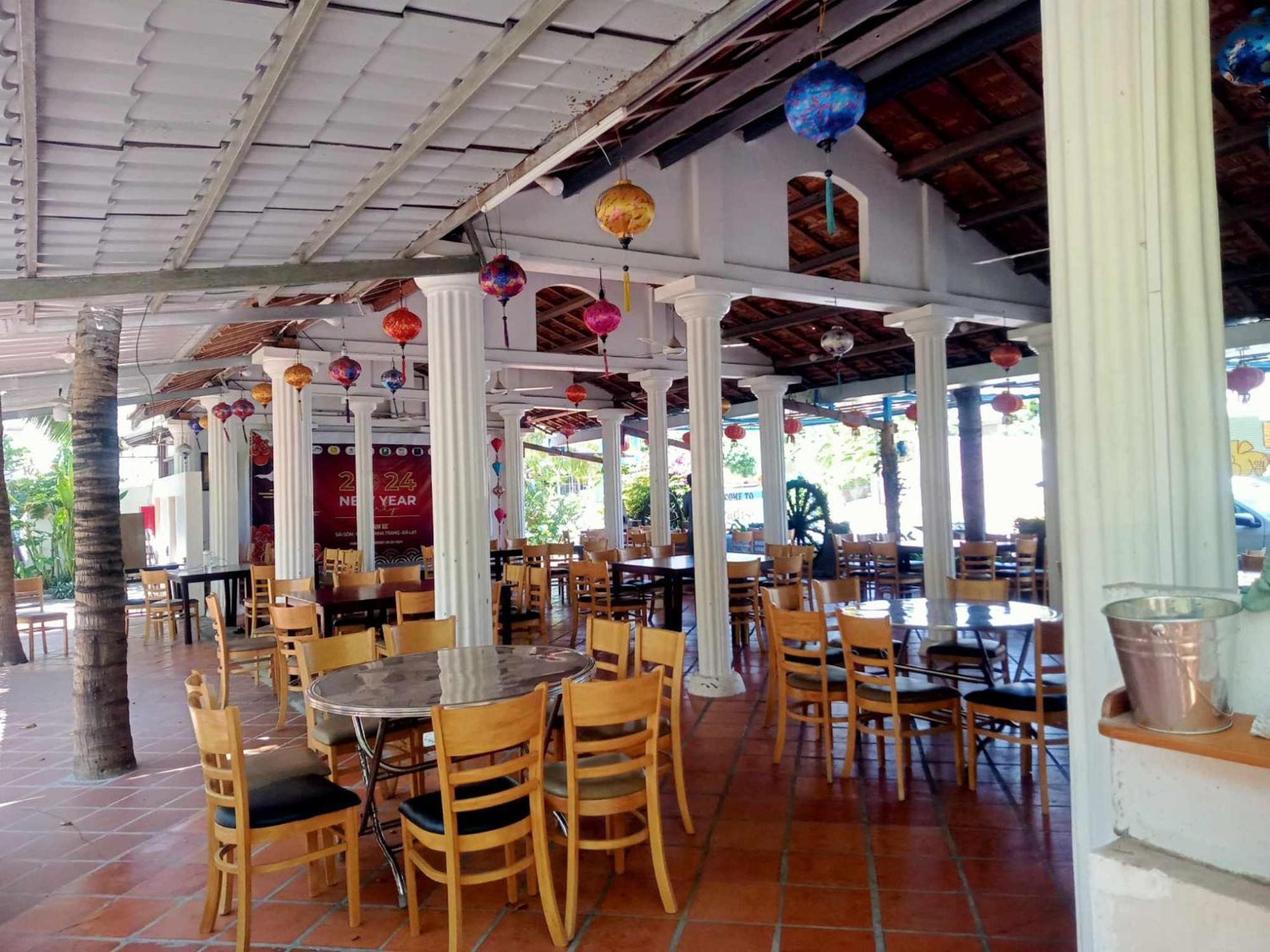 Paradise Resort