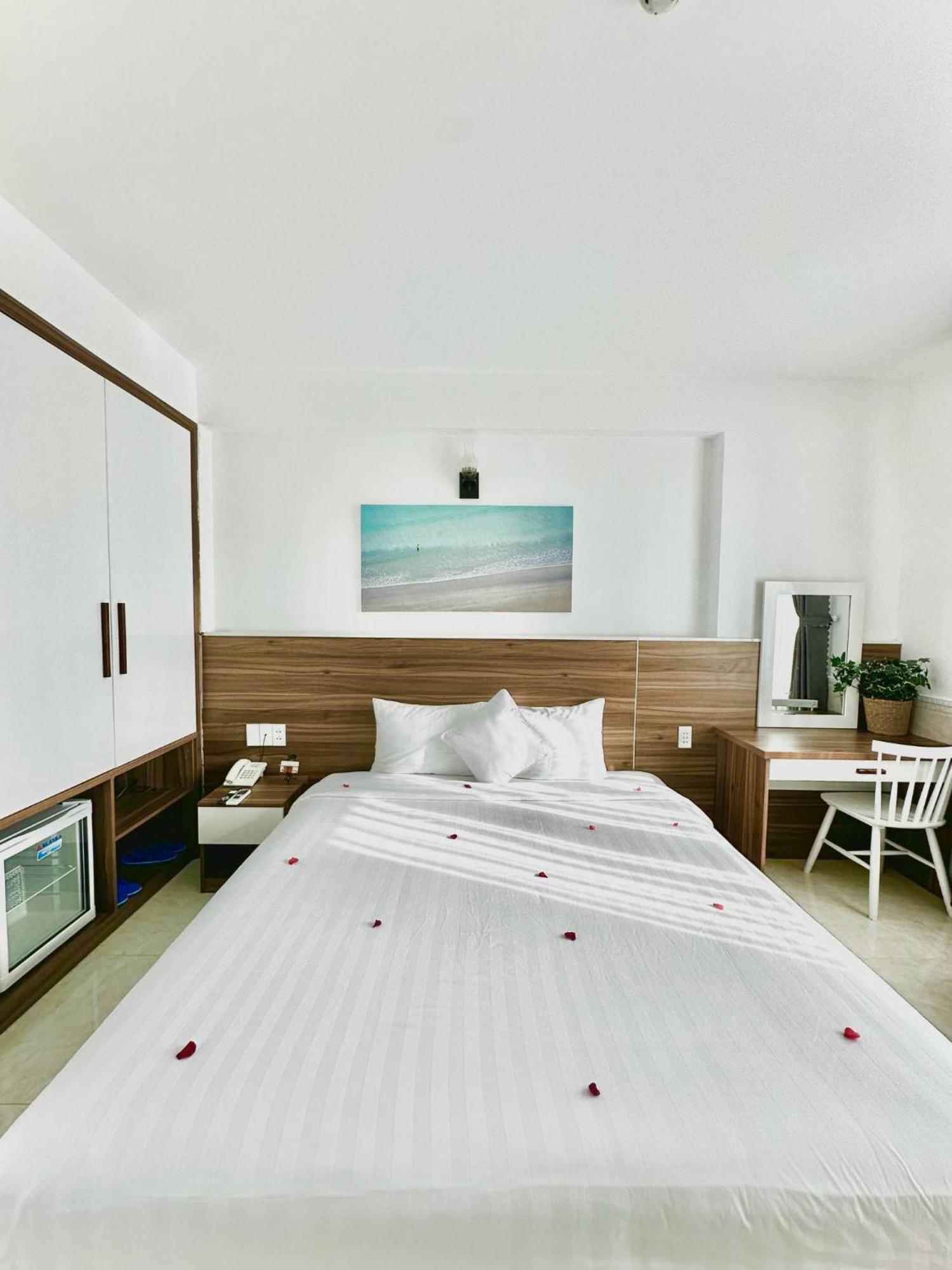 Hotel Tuan Ninh I Chi Khu Co Ong