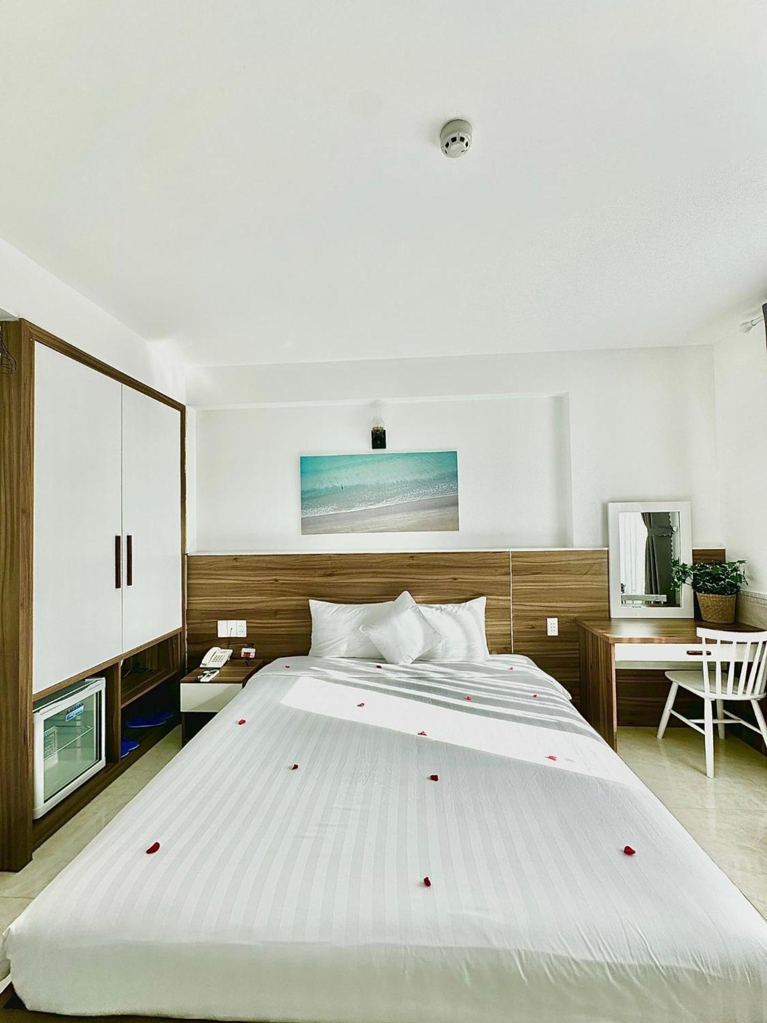 Tuan Ninh I Hotel Chi Khu Co Ong