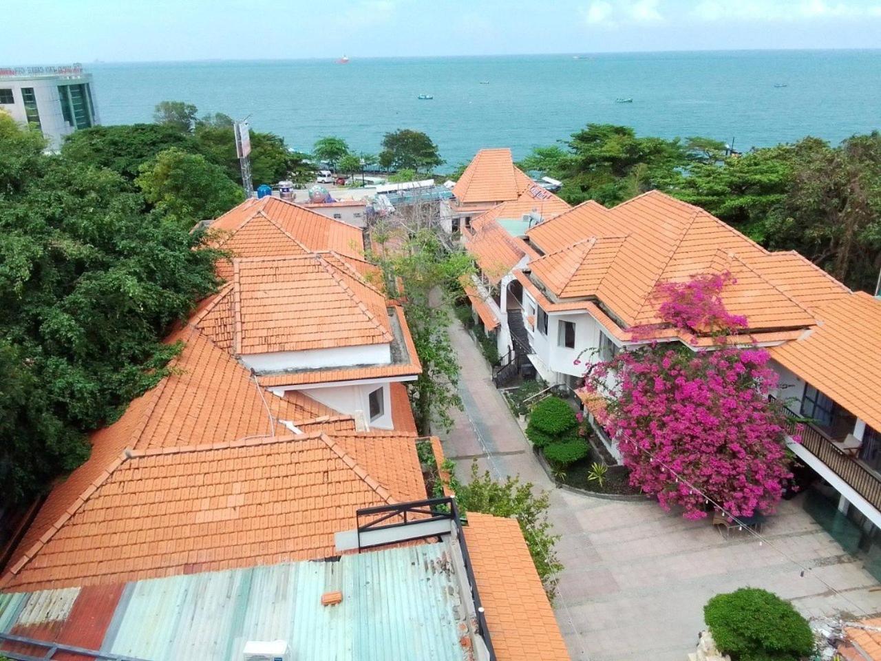 Vnd & Vung Tau