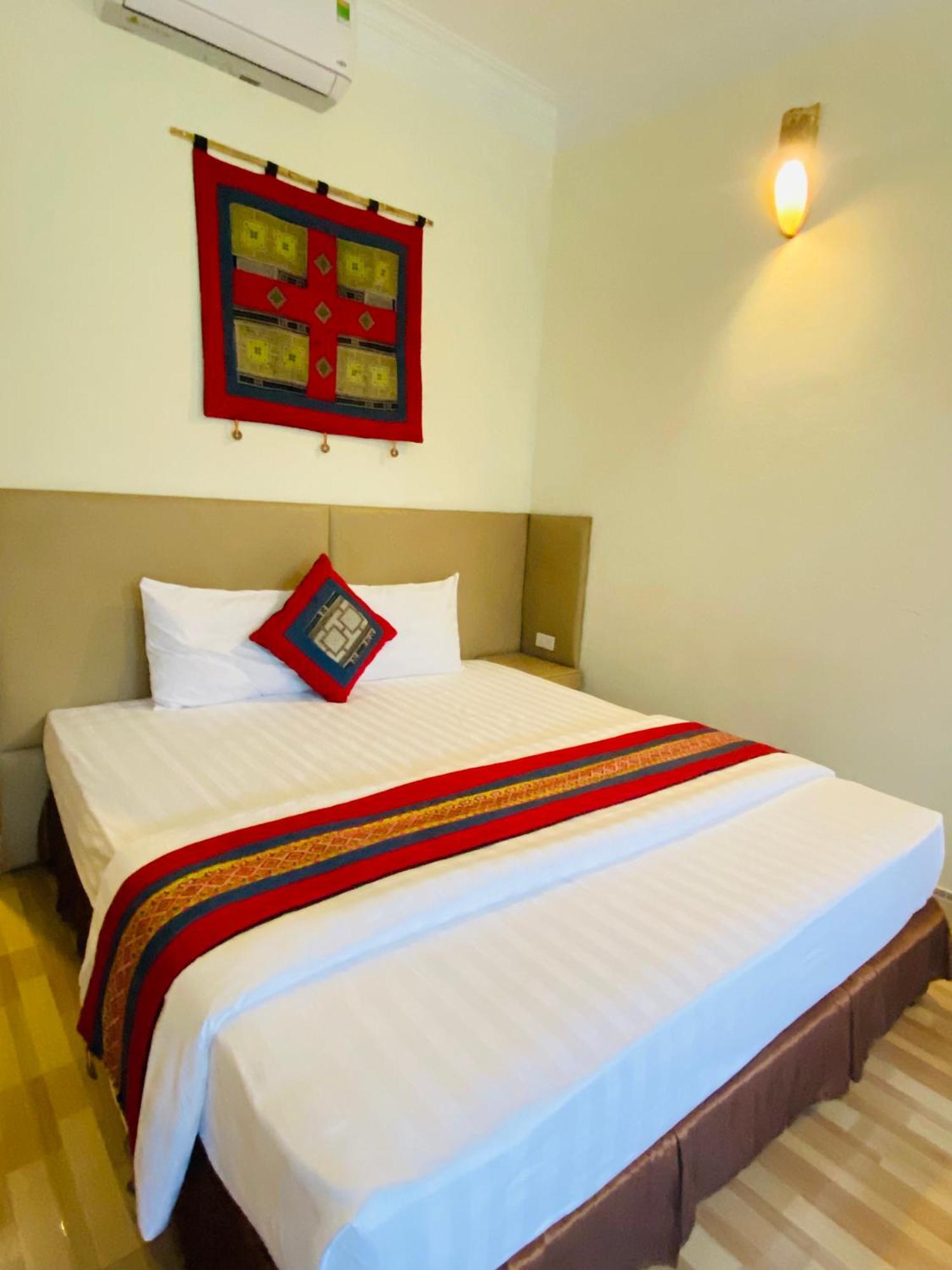 Legend Hotel 3*