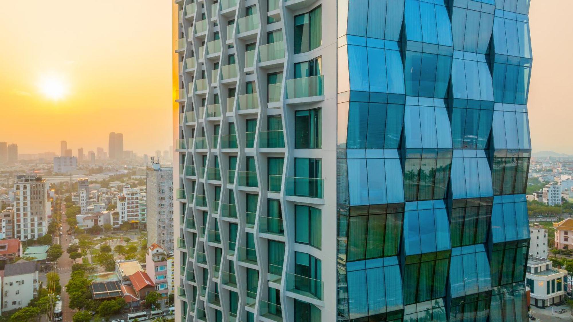 Awaken Hotel Da Nang