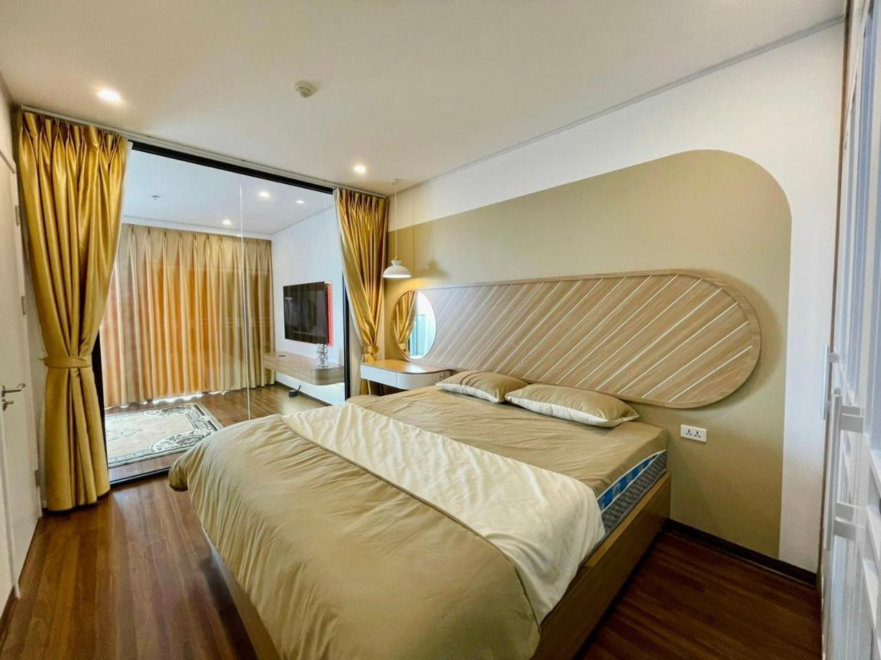 Diamond Apartment