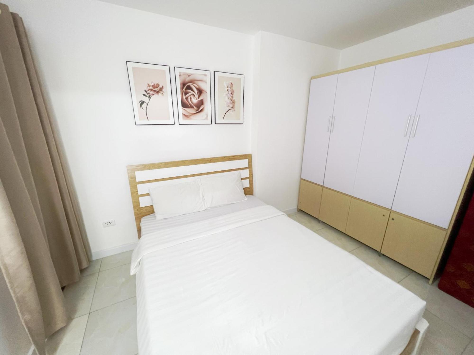 Luxury Halong *
