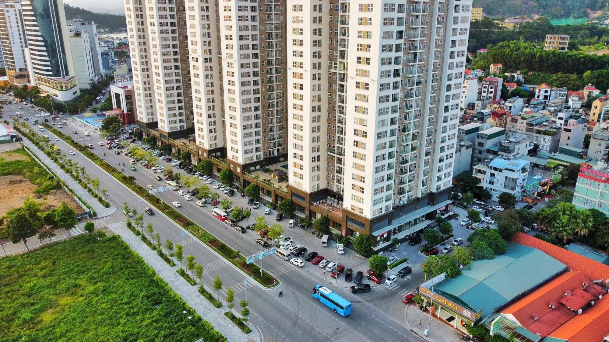 Luxury Halong * Ha Long